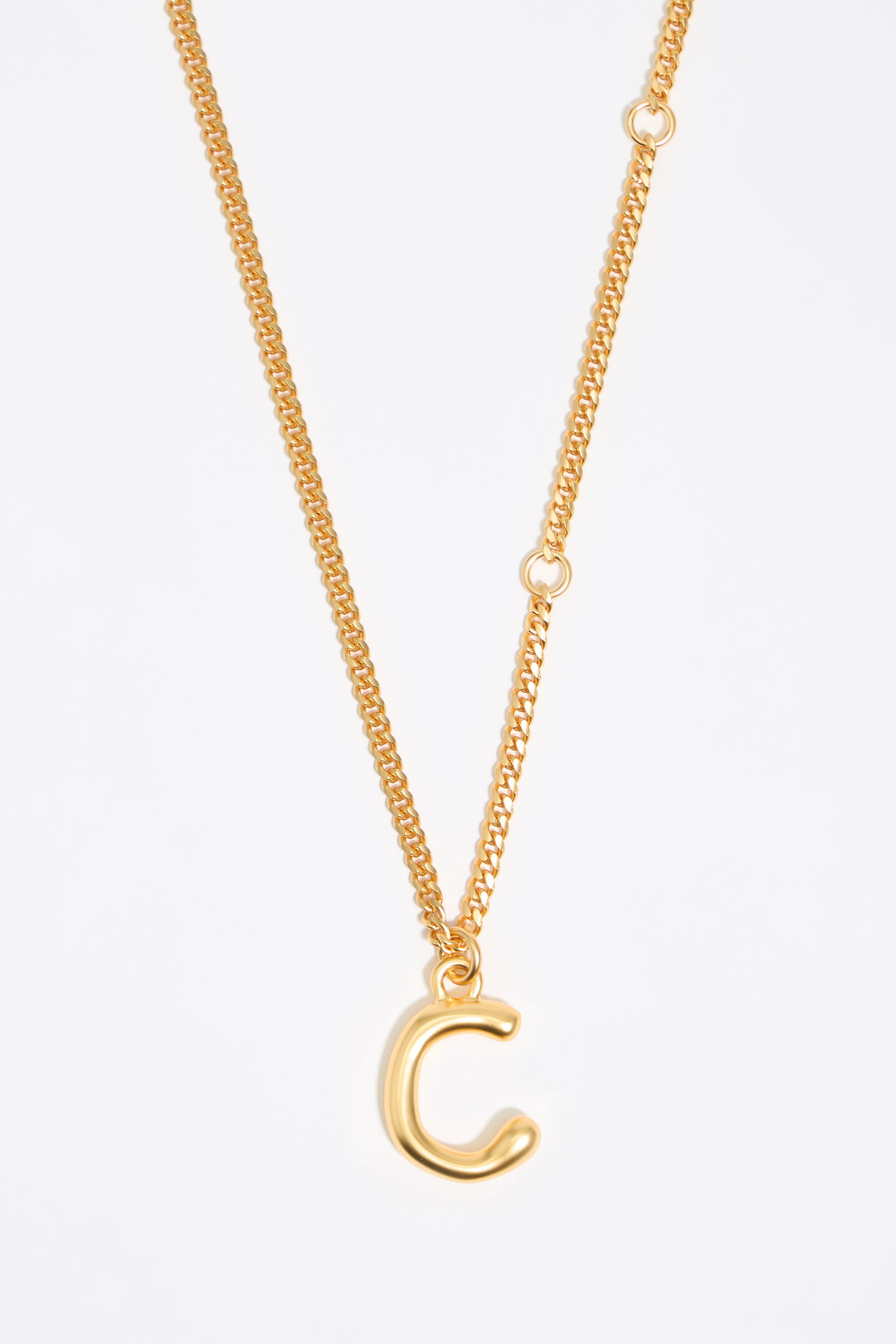 Gold letter C chain necklace