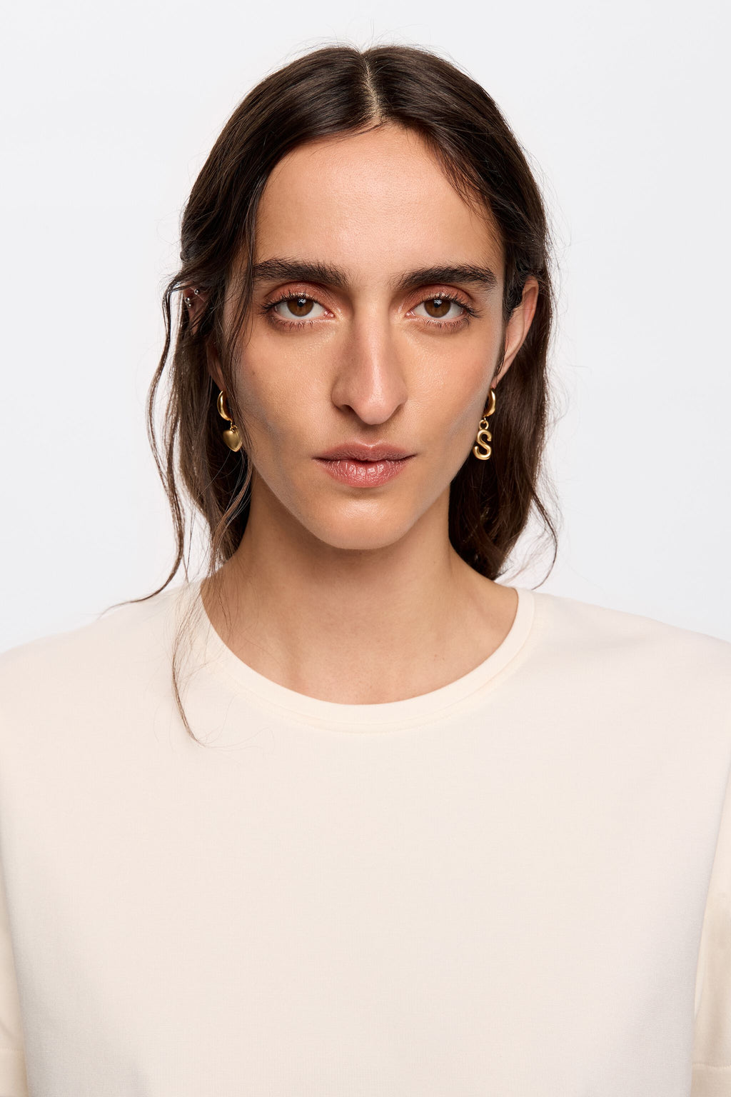 Gold letter C heart hoop earrings