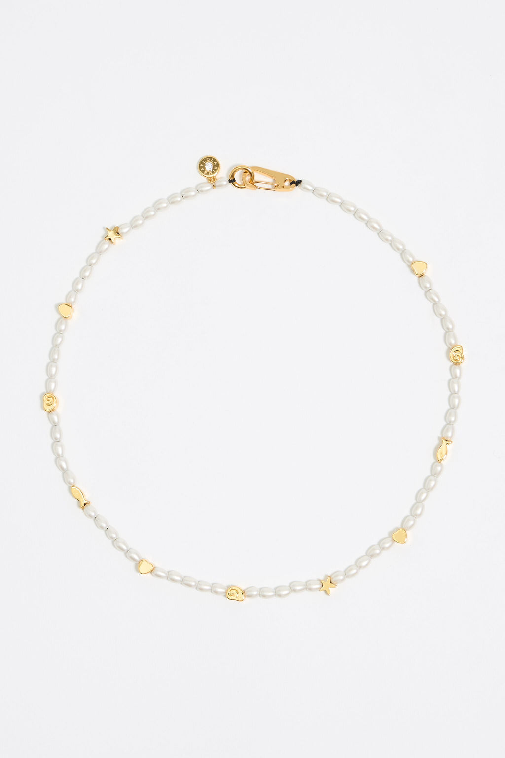Gold marine motifs and pearl necklace