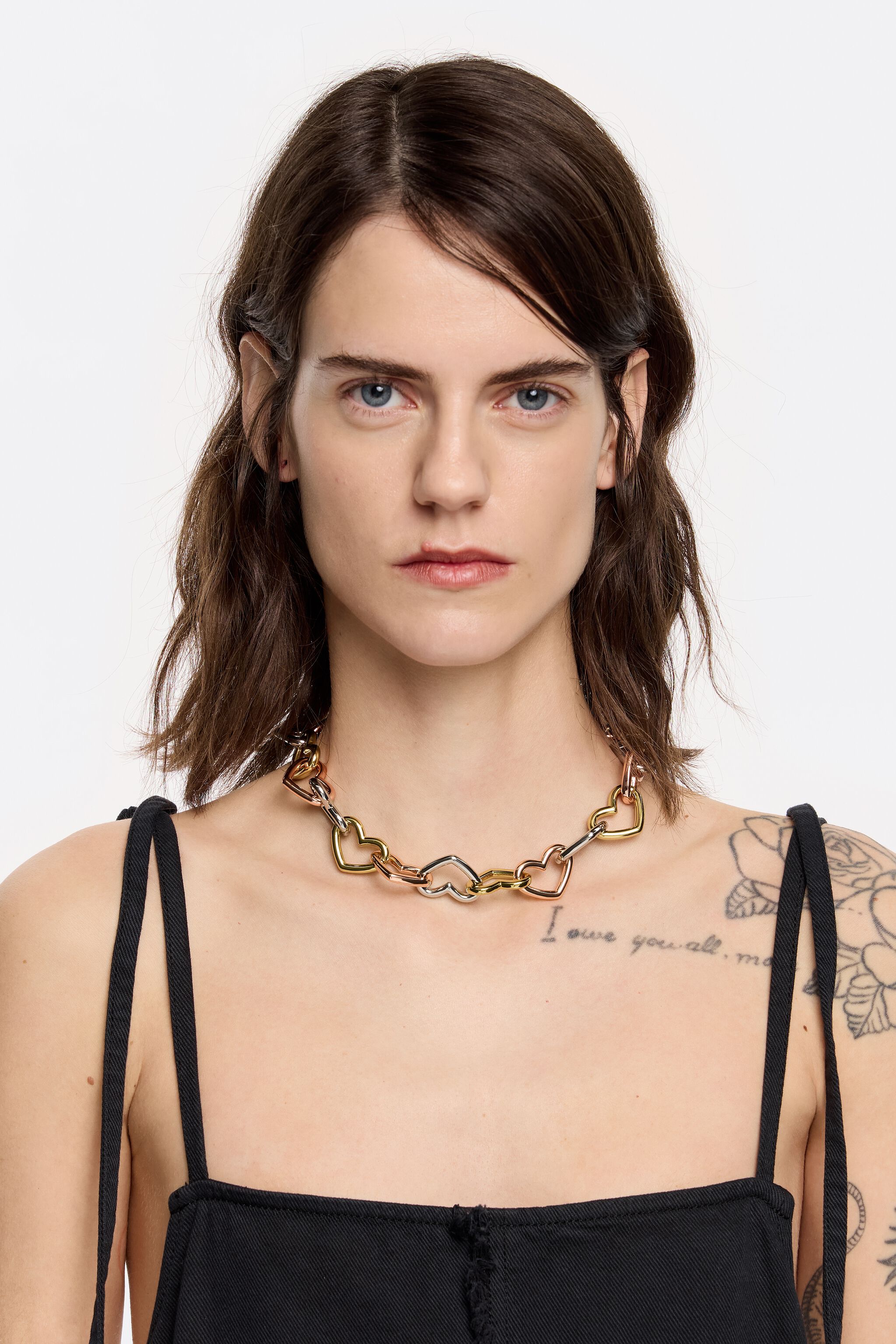 Three-tone heart chain necklace