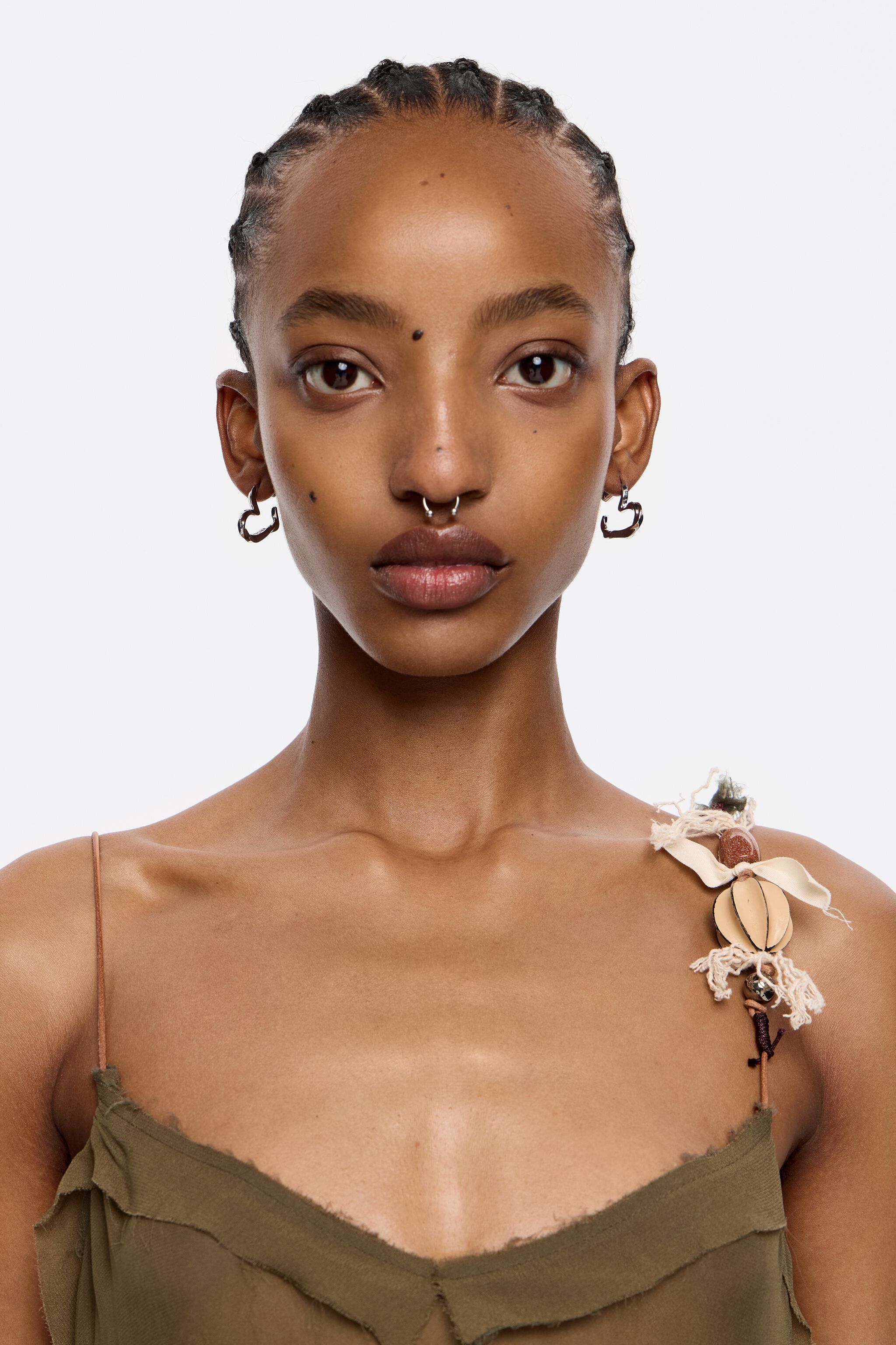 Textured silver heart hoop earrings