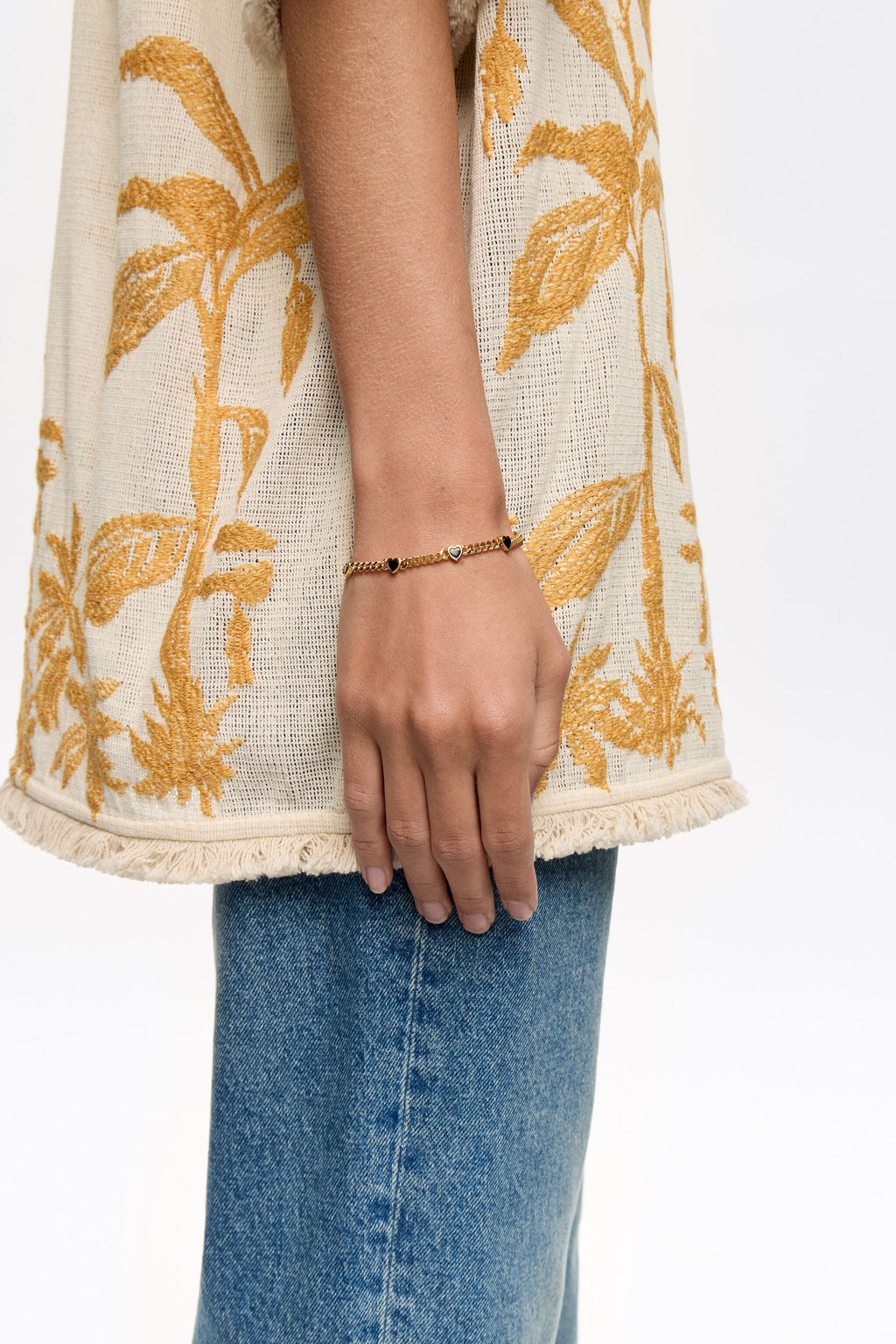 Black stone heart chain bracelet