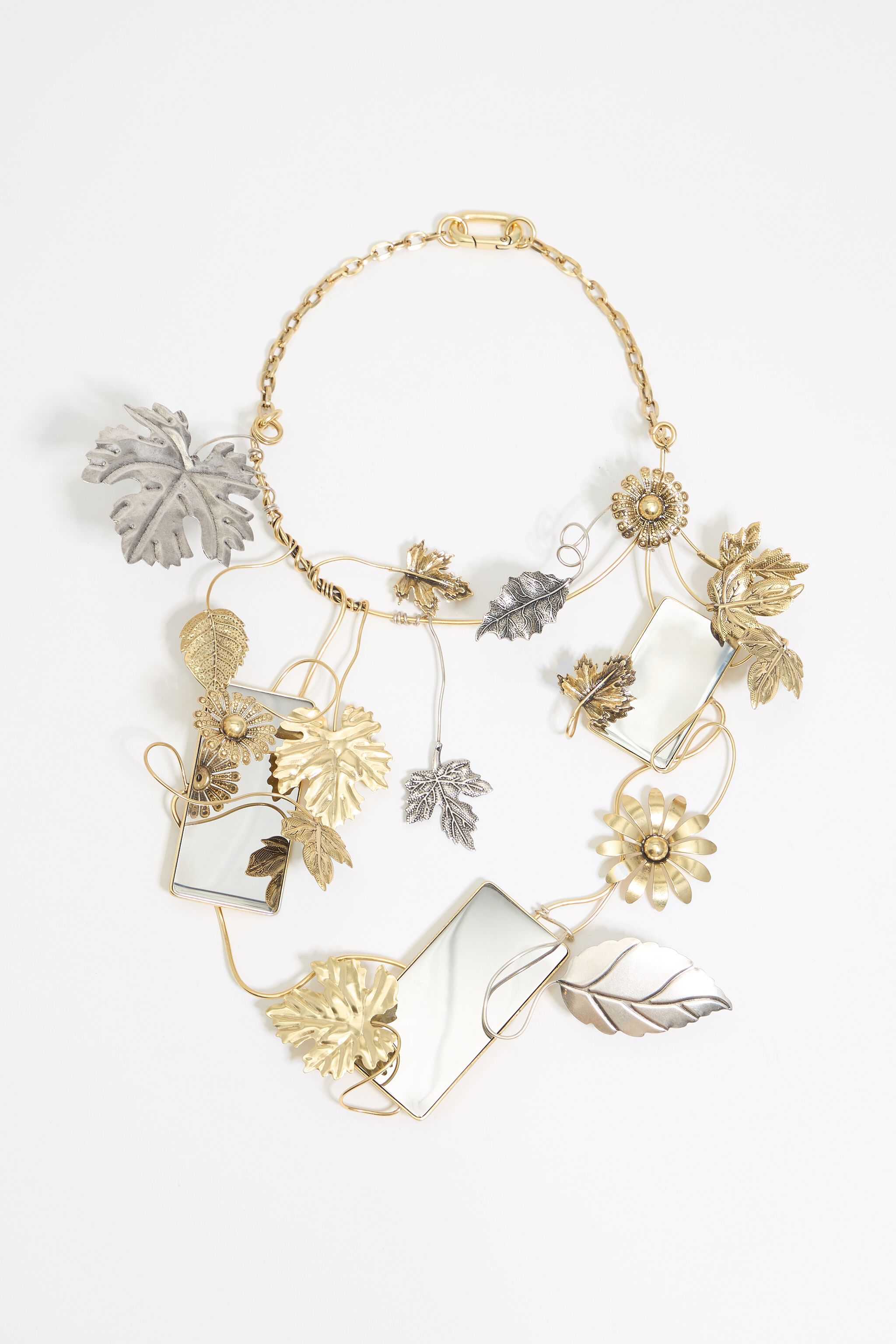Gold leaves and mirrors necklace