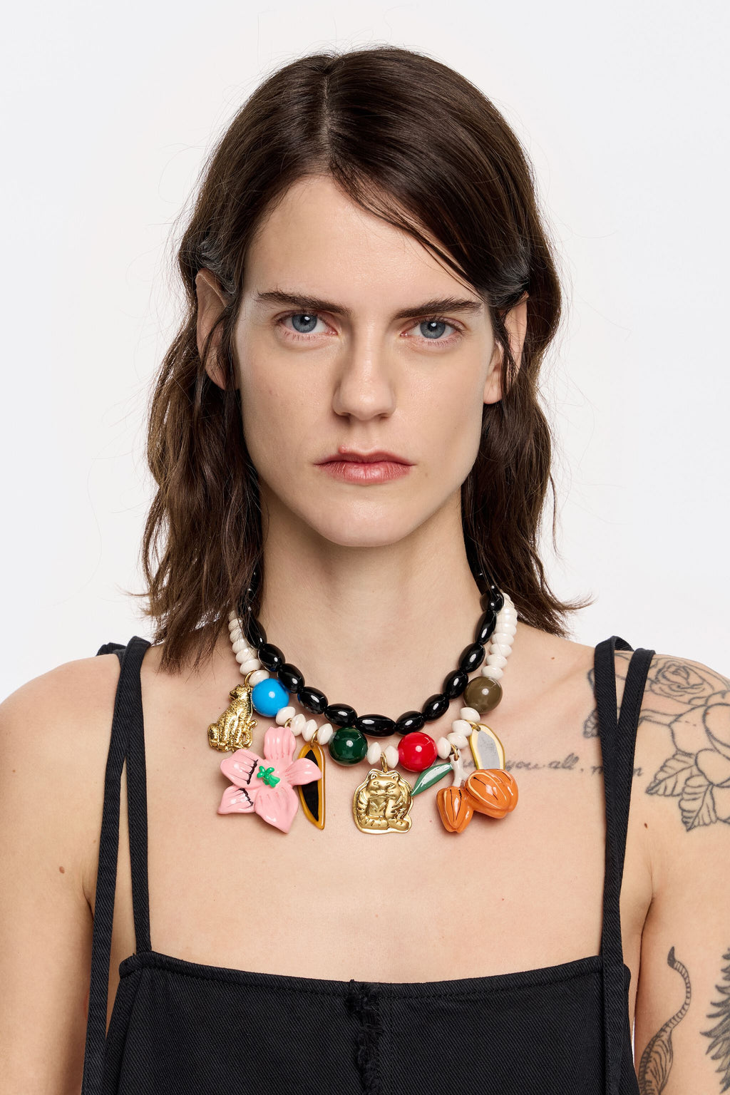 Animals and flowers matte necklace