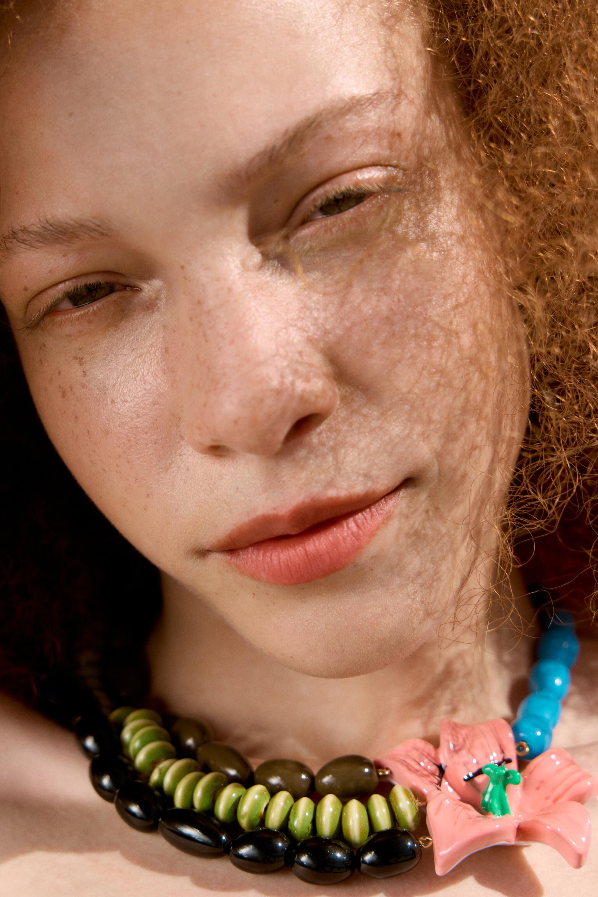 Flower and ceramic bead necklace