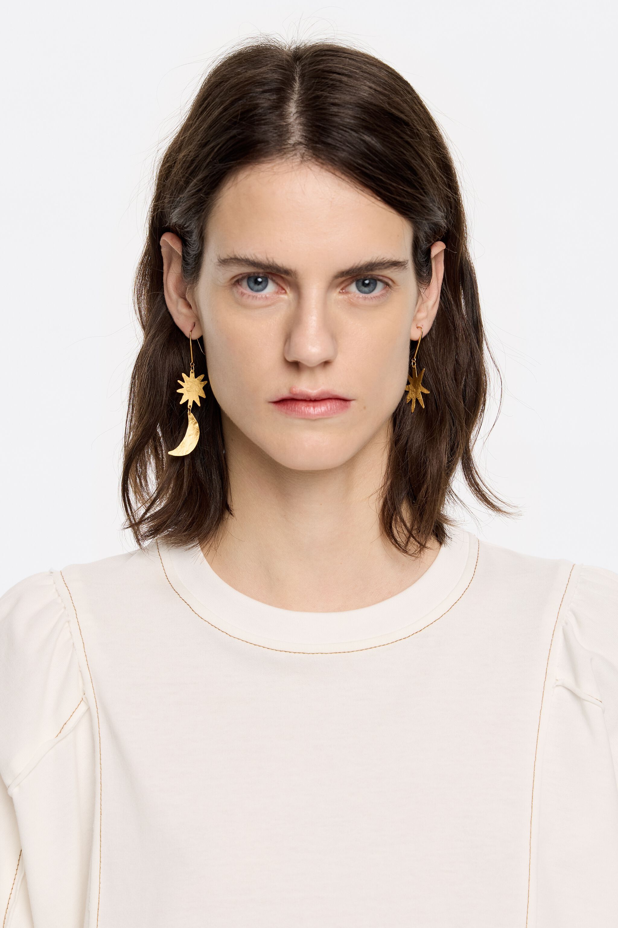 Gold sun and moon earrings