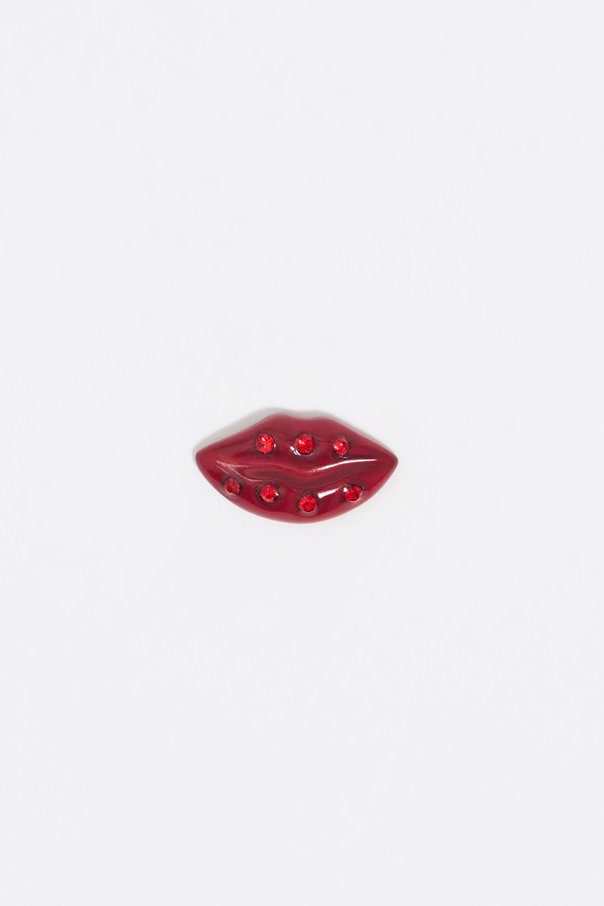 Red lips earrings
