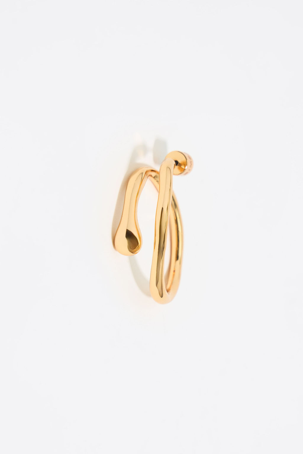 Textured hoop earrings