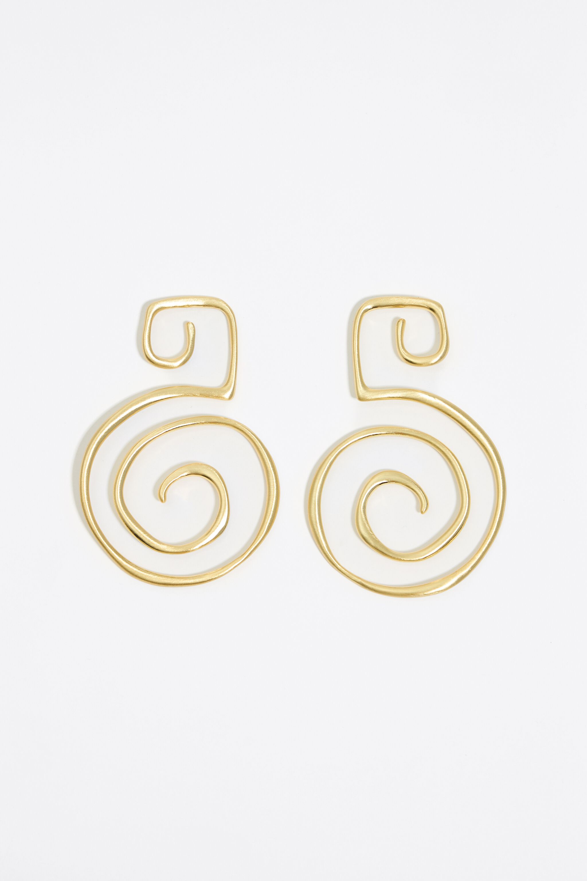 Gold spiral earrings