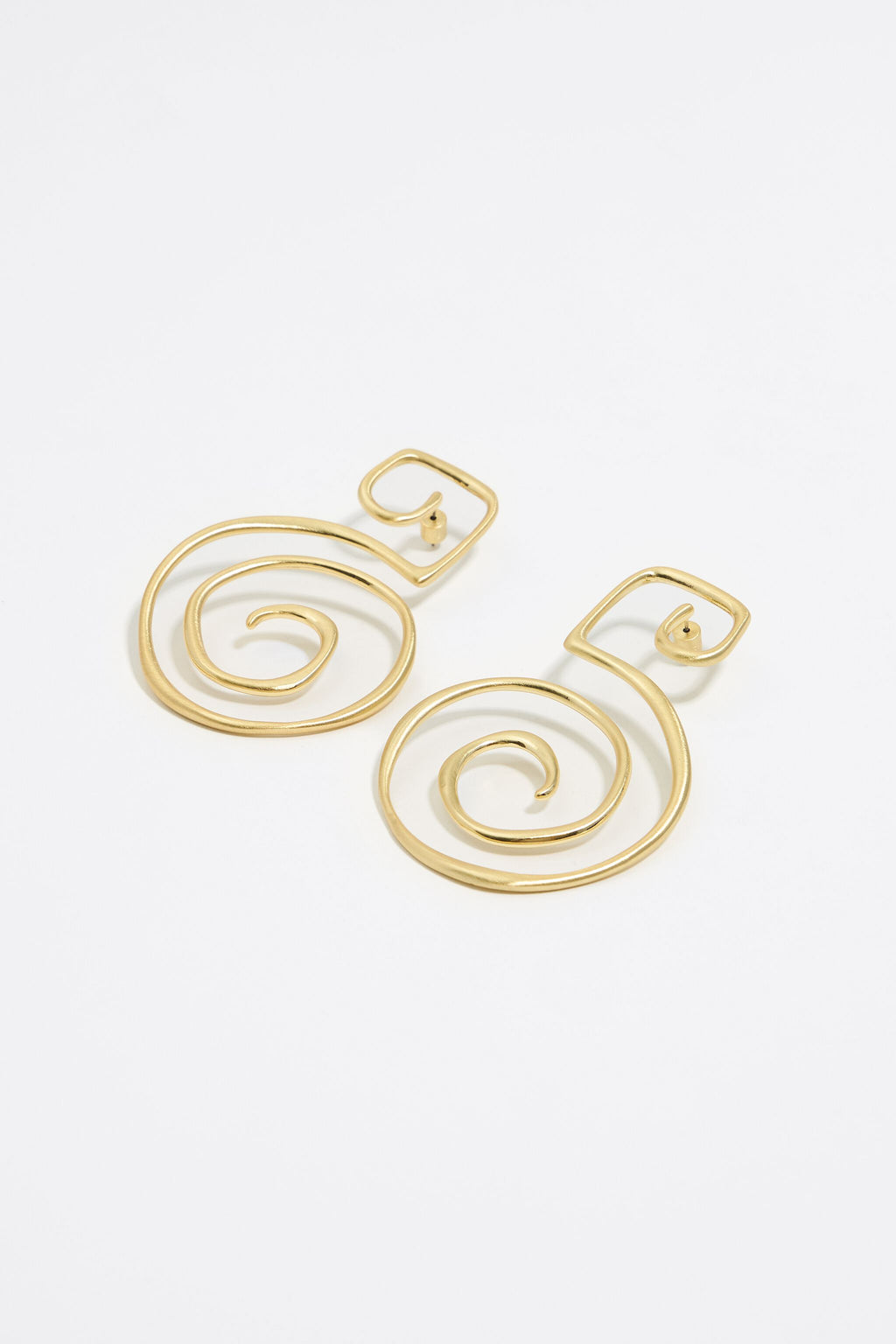 Gold spiral earrings