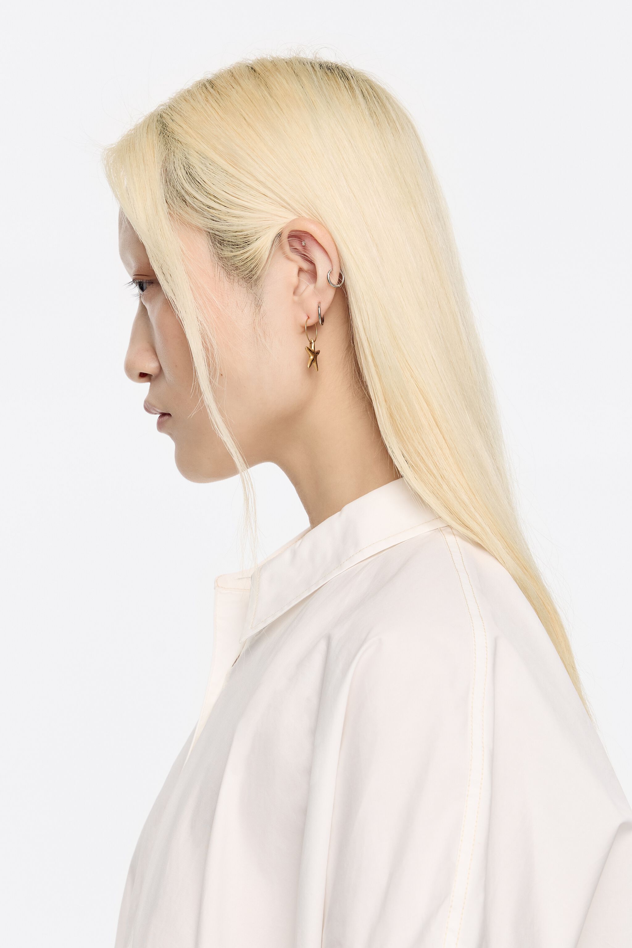 Black stars hoop earrings