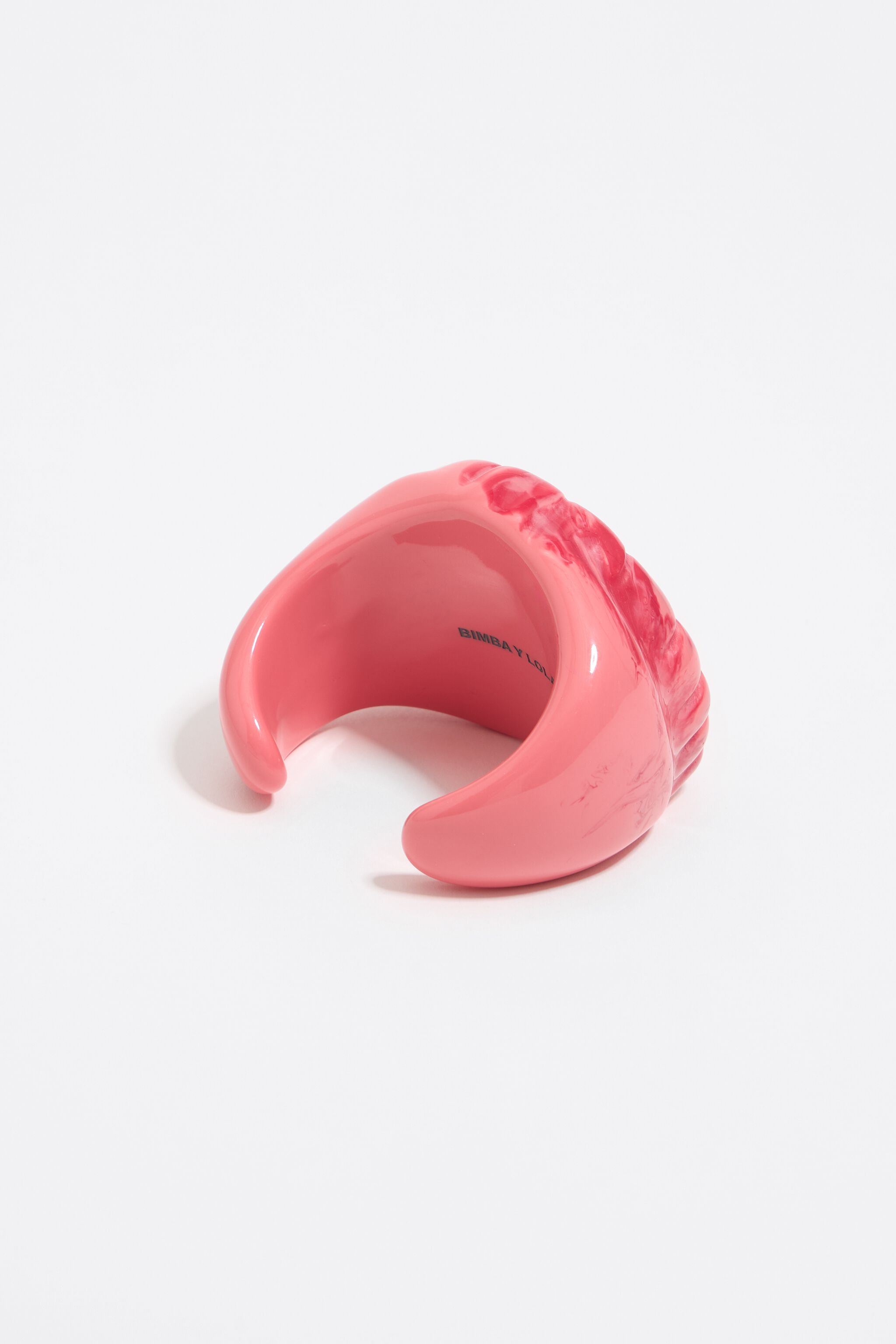 Pink resin shell bracelet