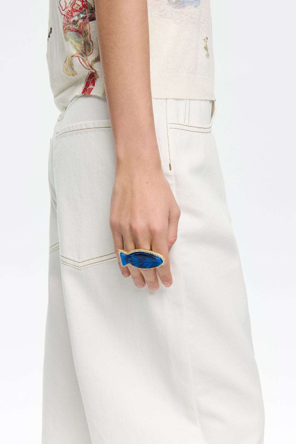Blue fish ring