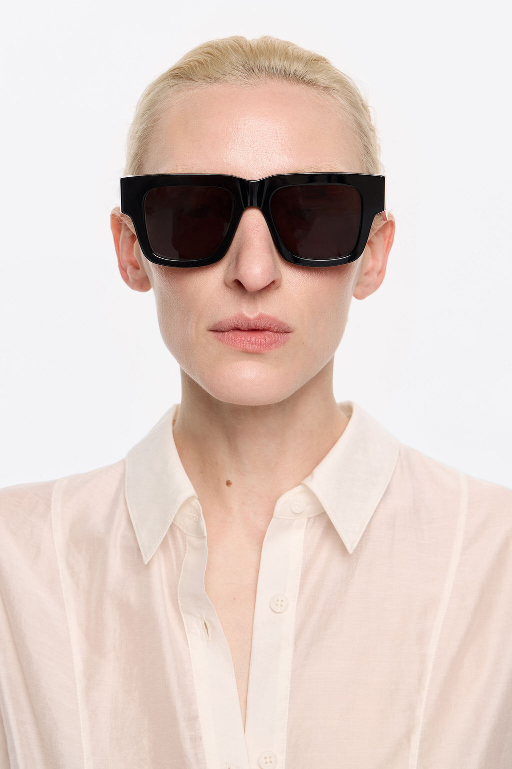 Black Mega BIMBA Y LOLA by RSF" sunglasses