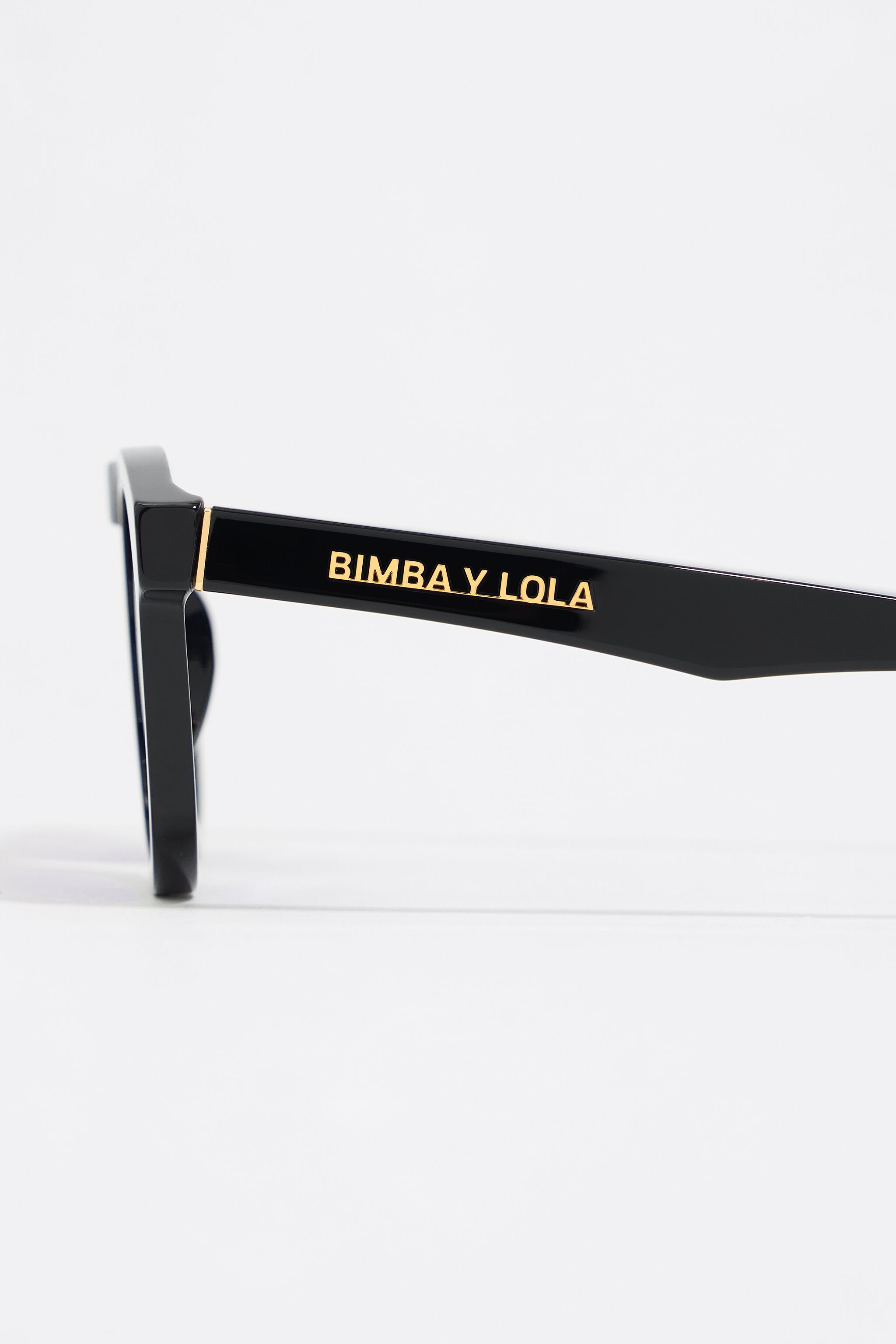 Black Racer BIMBA Y LOLA by RSF" sunglasses