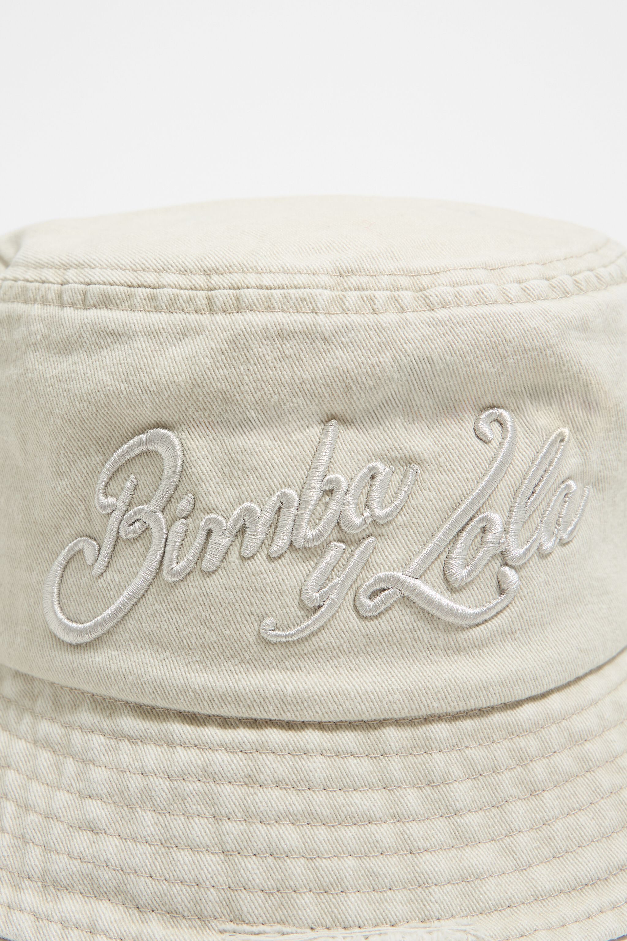 White cotton bucket hat