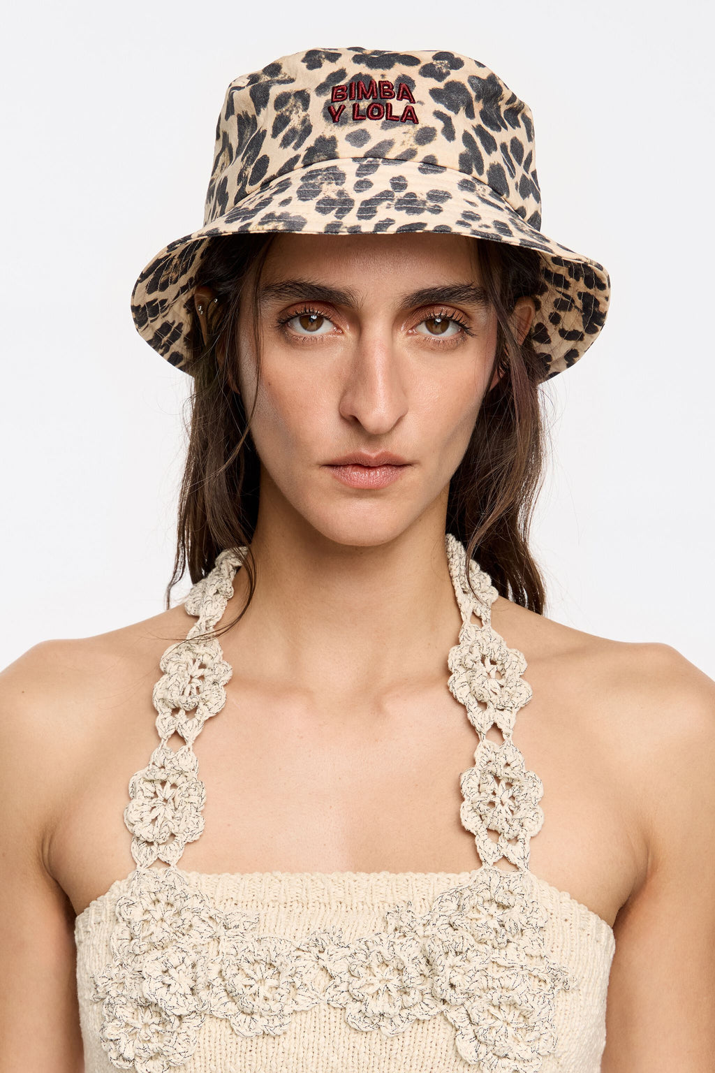 Ivory leopard trench bucket hat