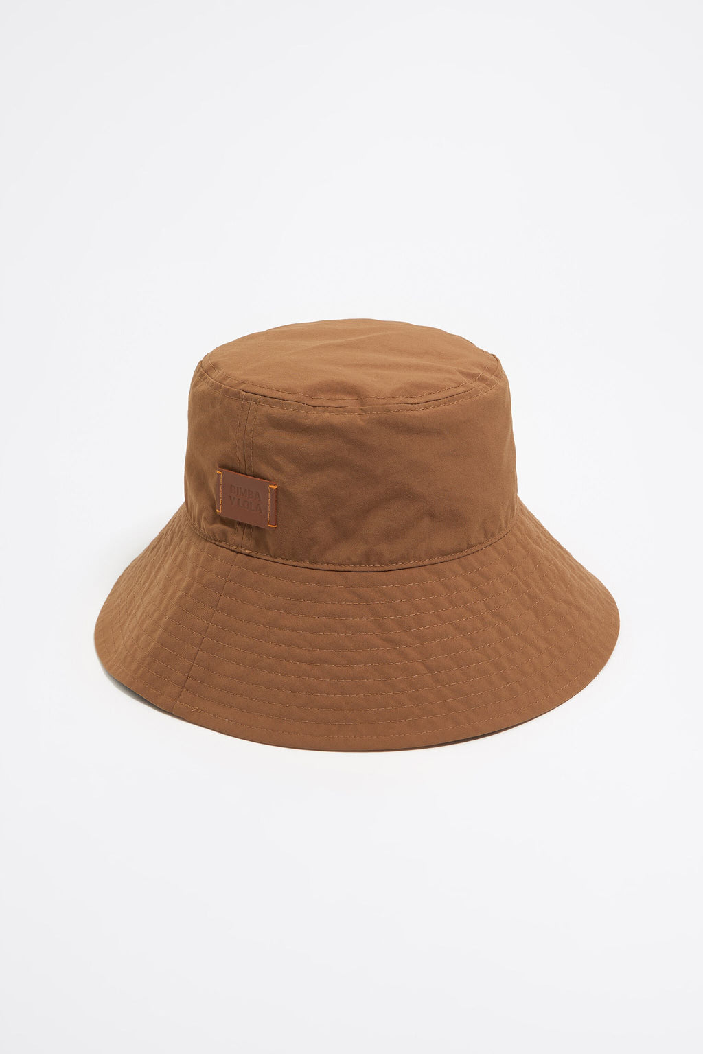 Cinnamon trench bucket hat