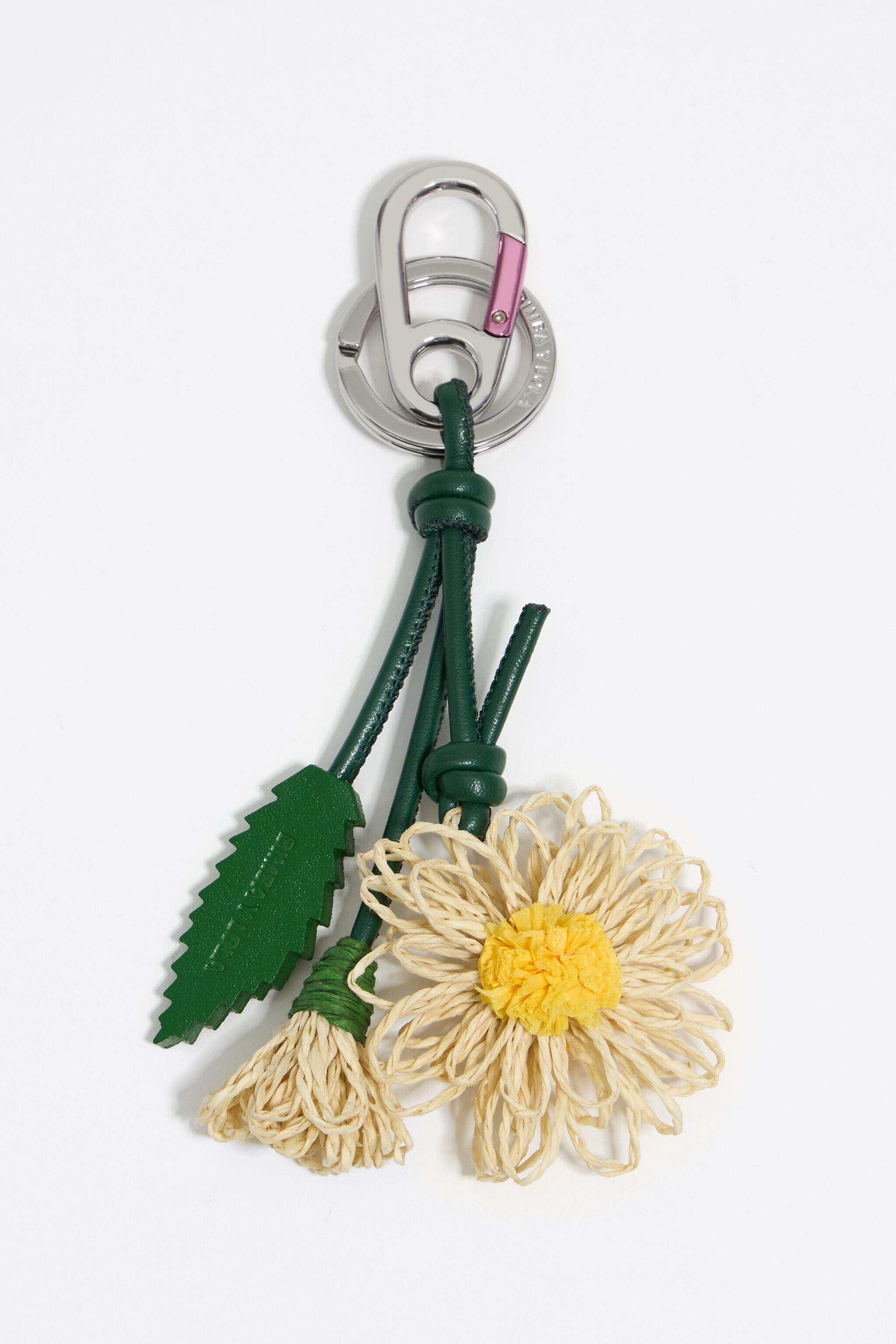 Raffia paper flowers keychain