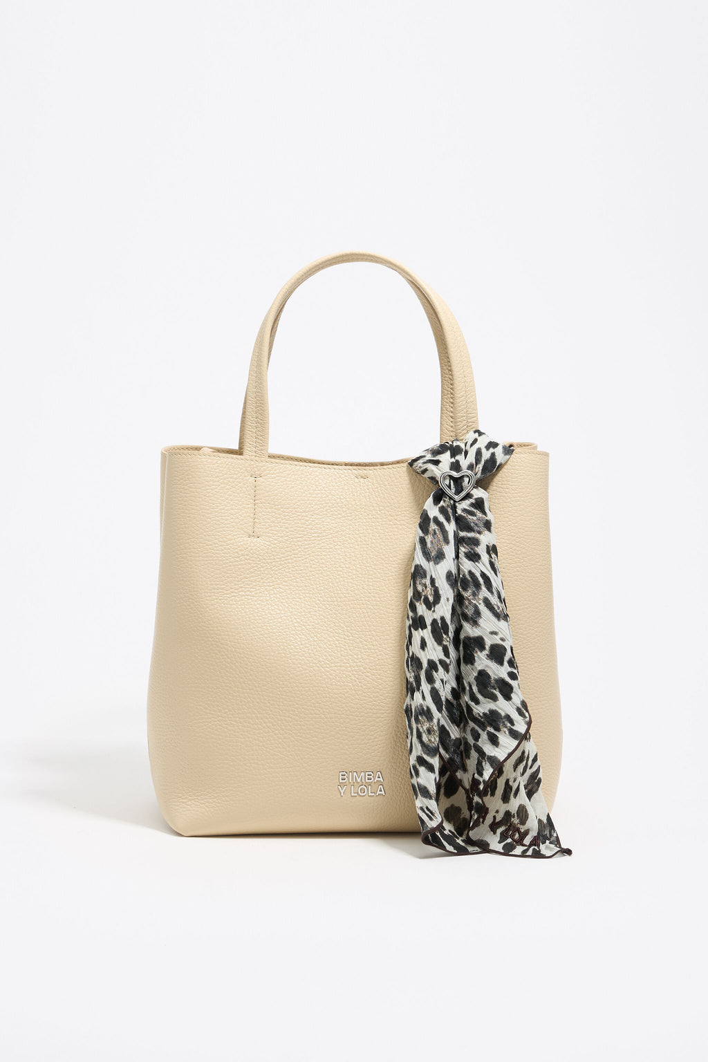 Charm leopard scarf ivory