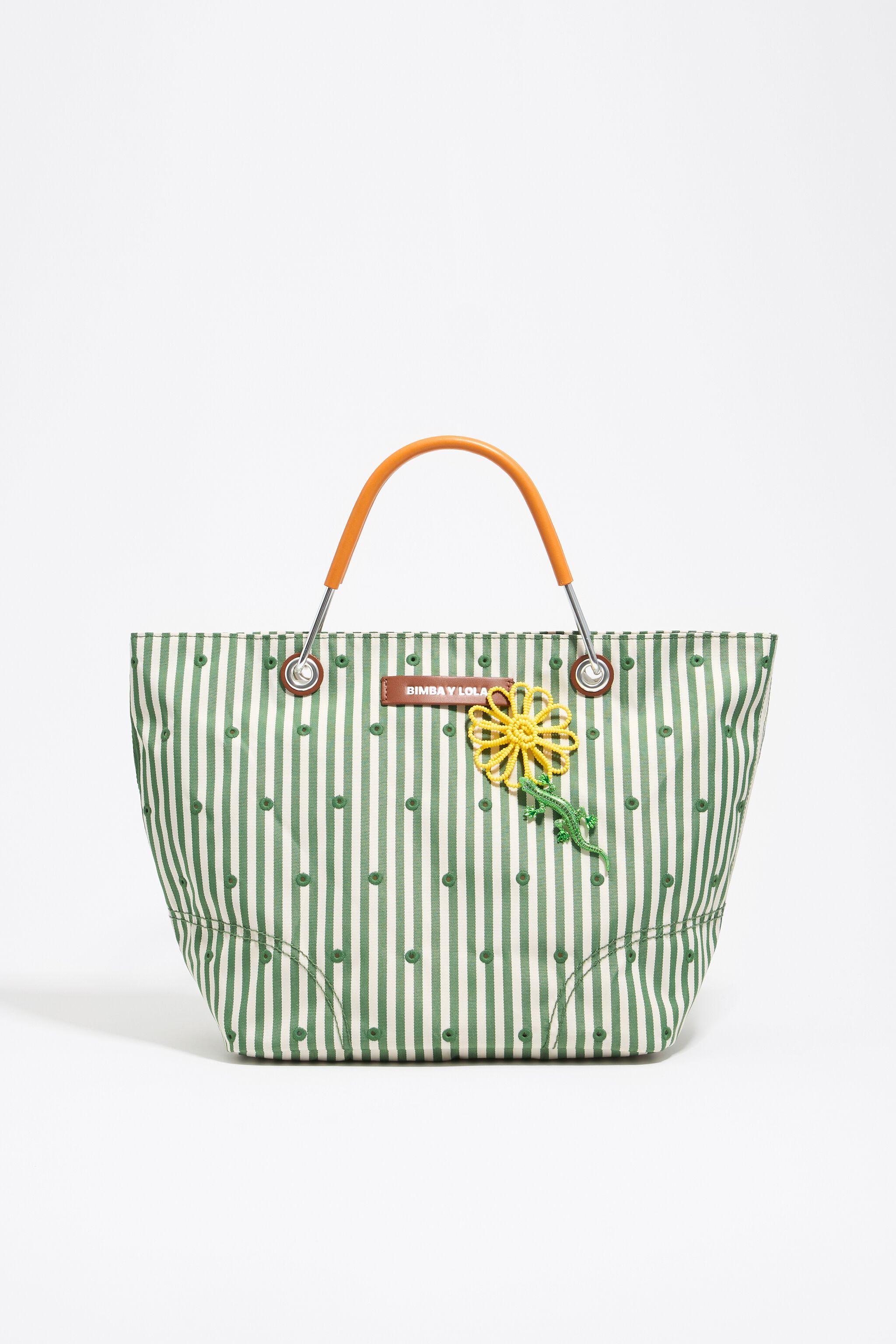 Green lizard charm with crystals