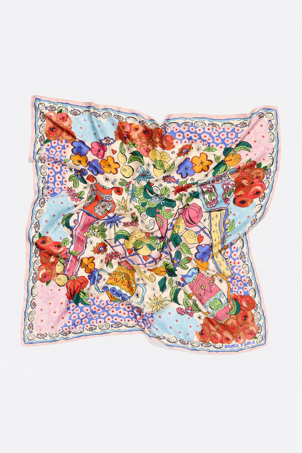 White flowers and lemons scarf