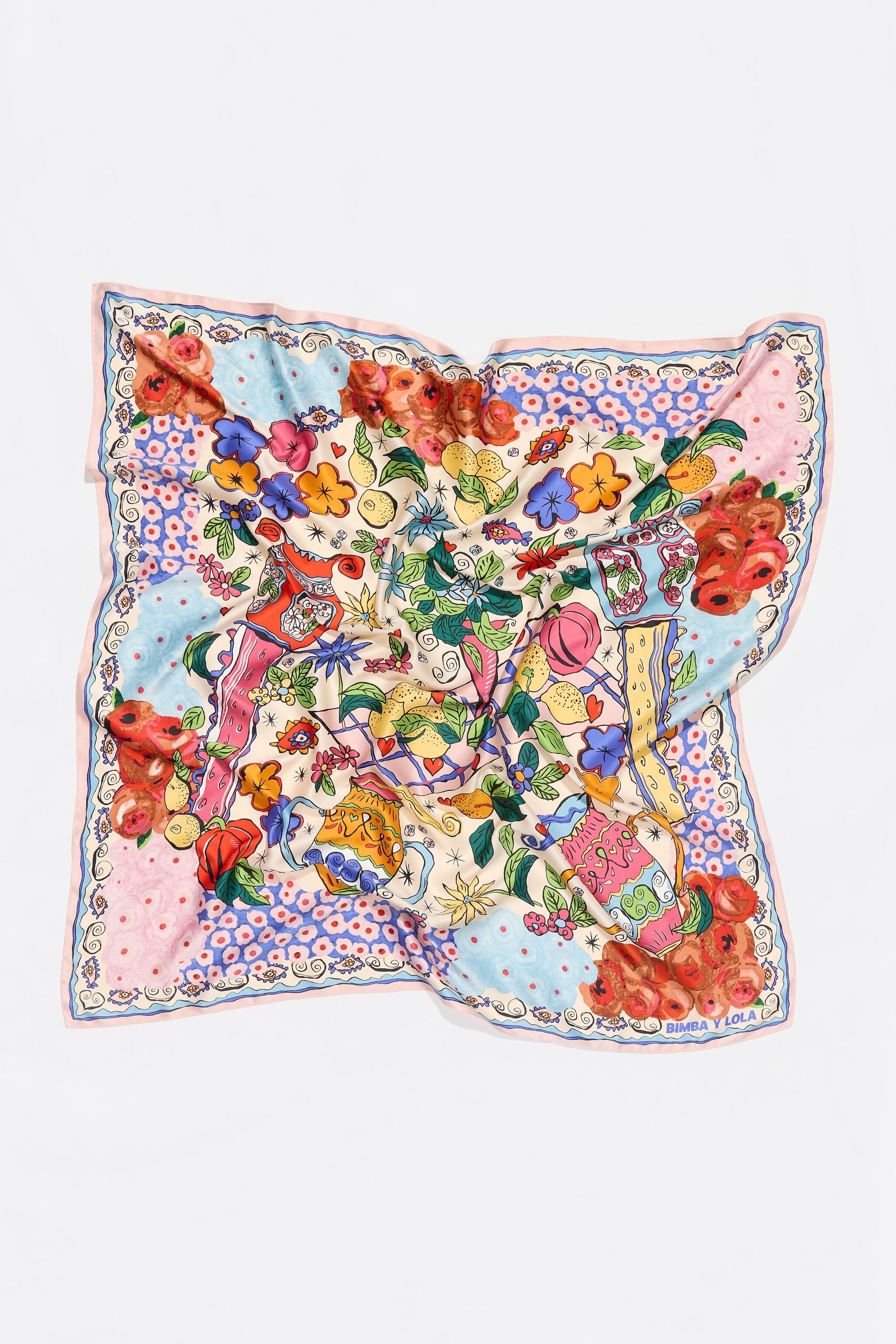 White flowers and lemons scarf