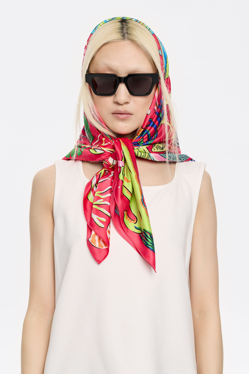 Fuchsia seabed scarf