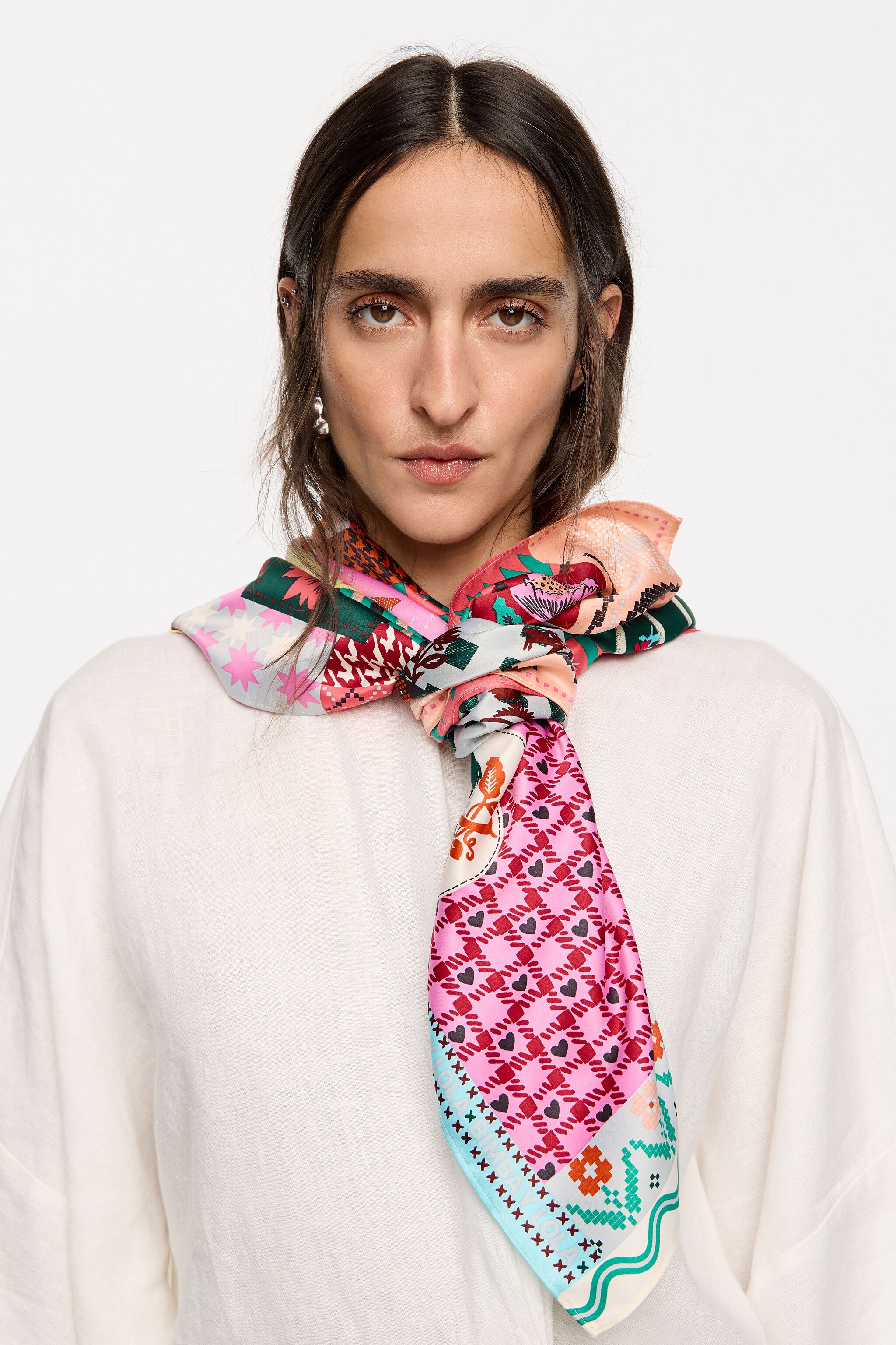 Patchwork multicolor print scarf