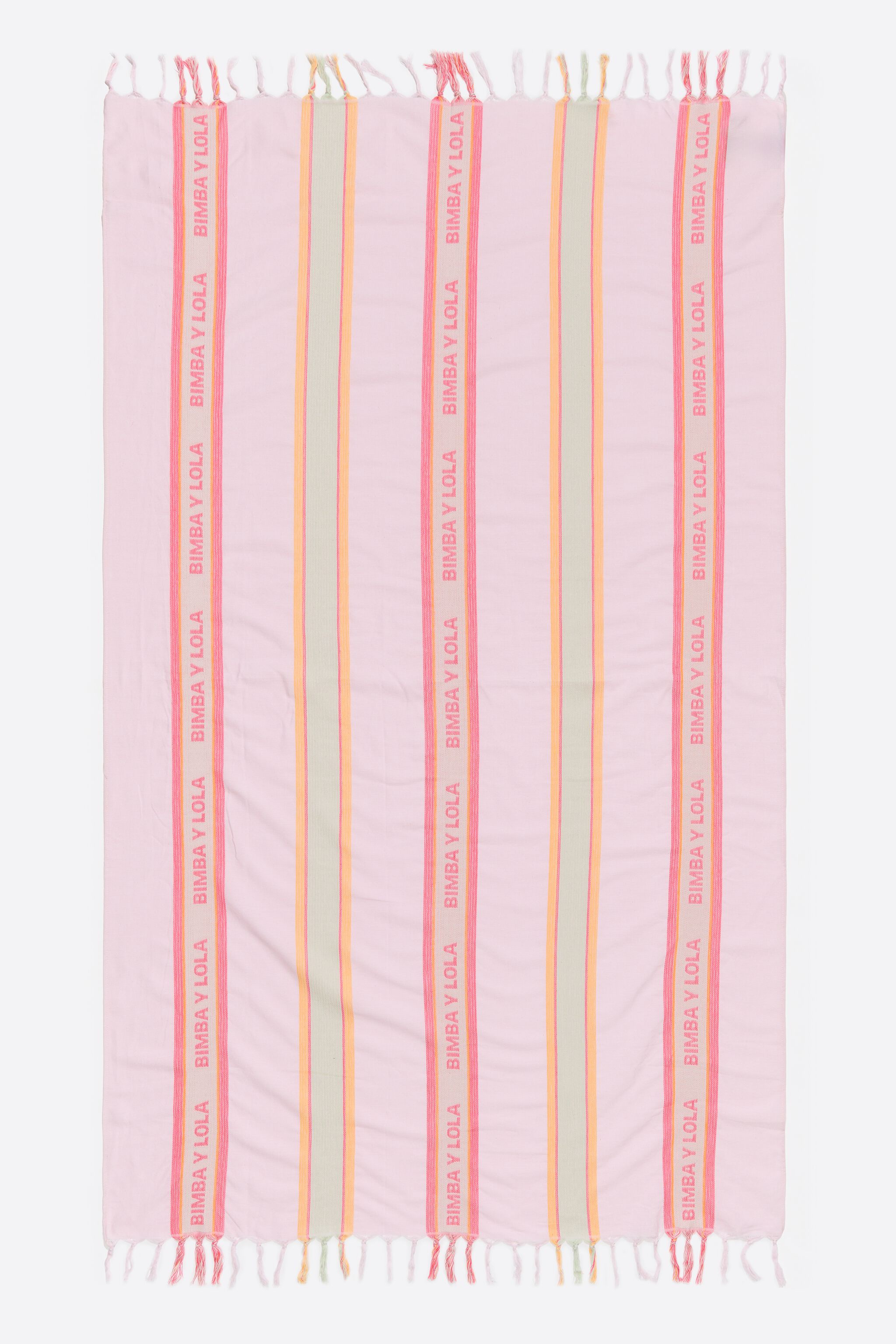 Pink lightweight cotton towel