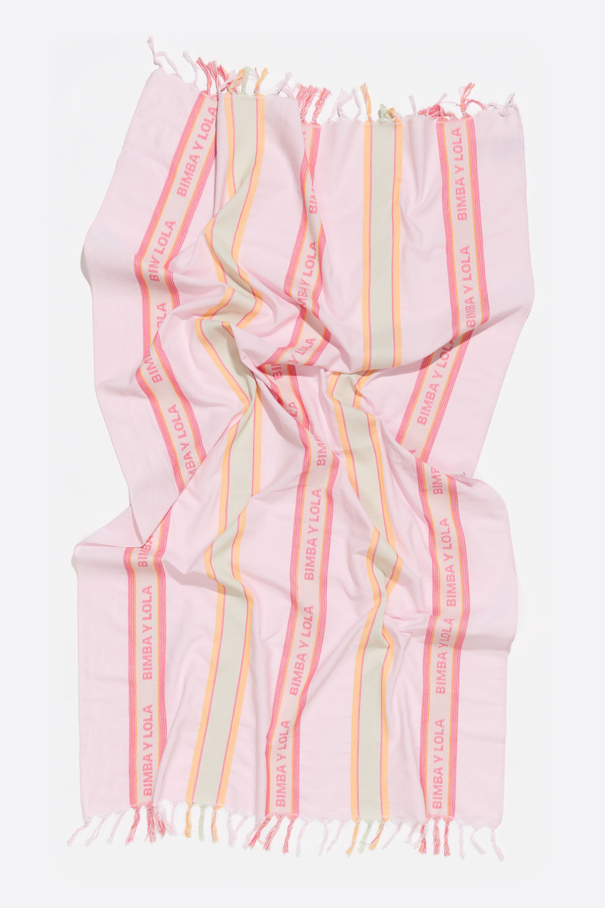 Pink lightweight cotton towel