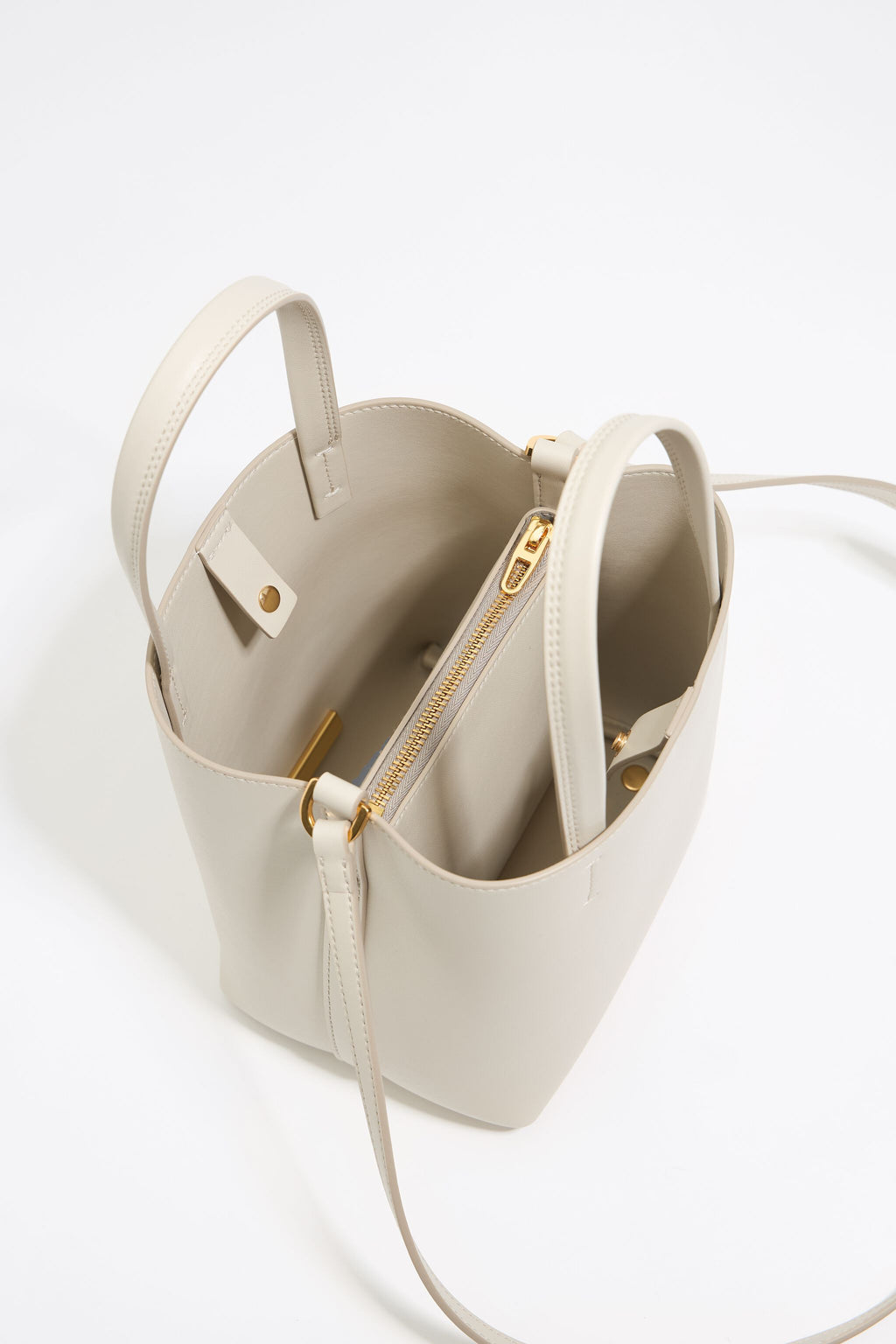 Small stone leather Chihuahua bag