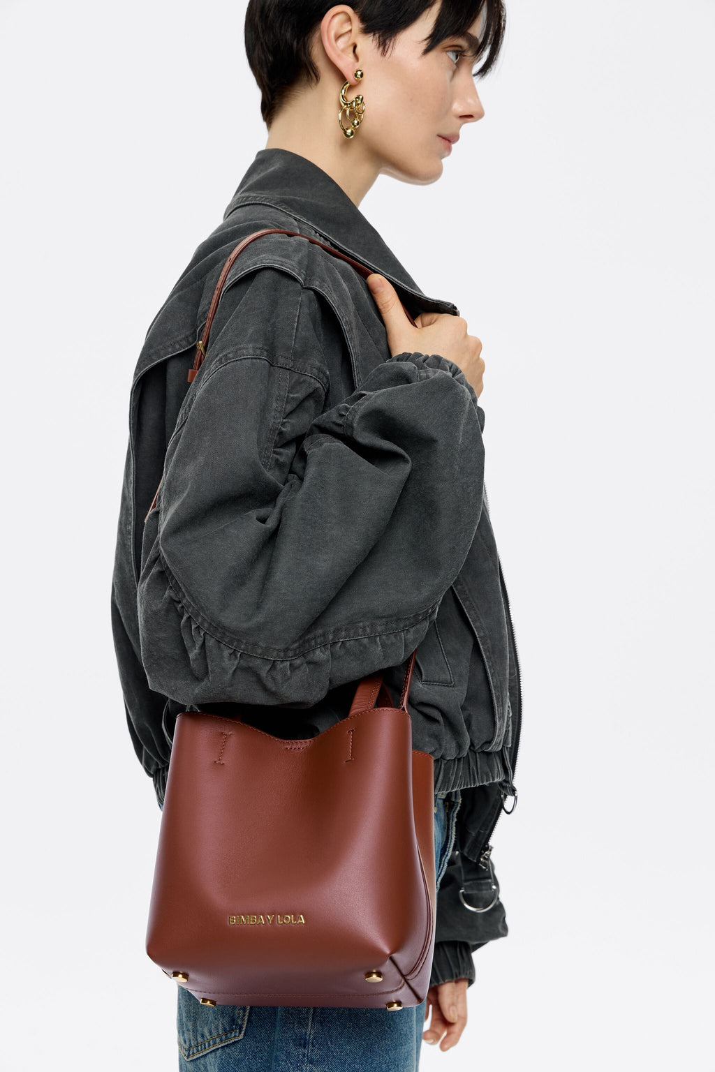 Small walnut leather Chihuahua bag