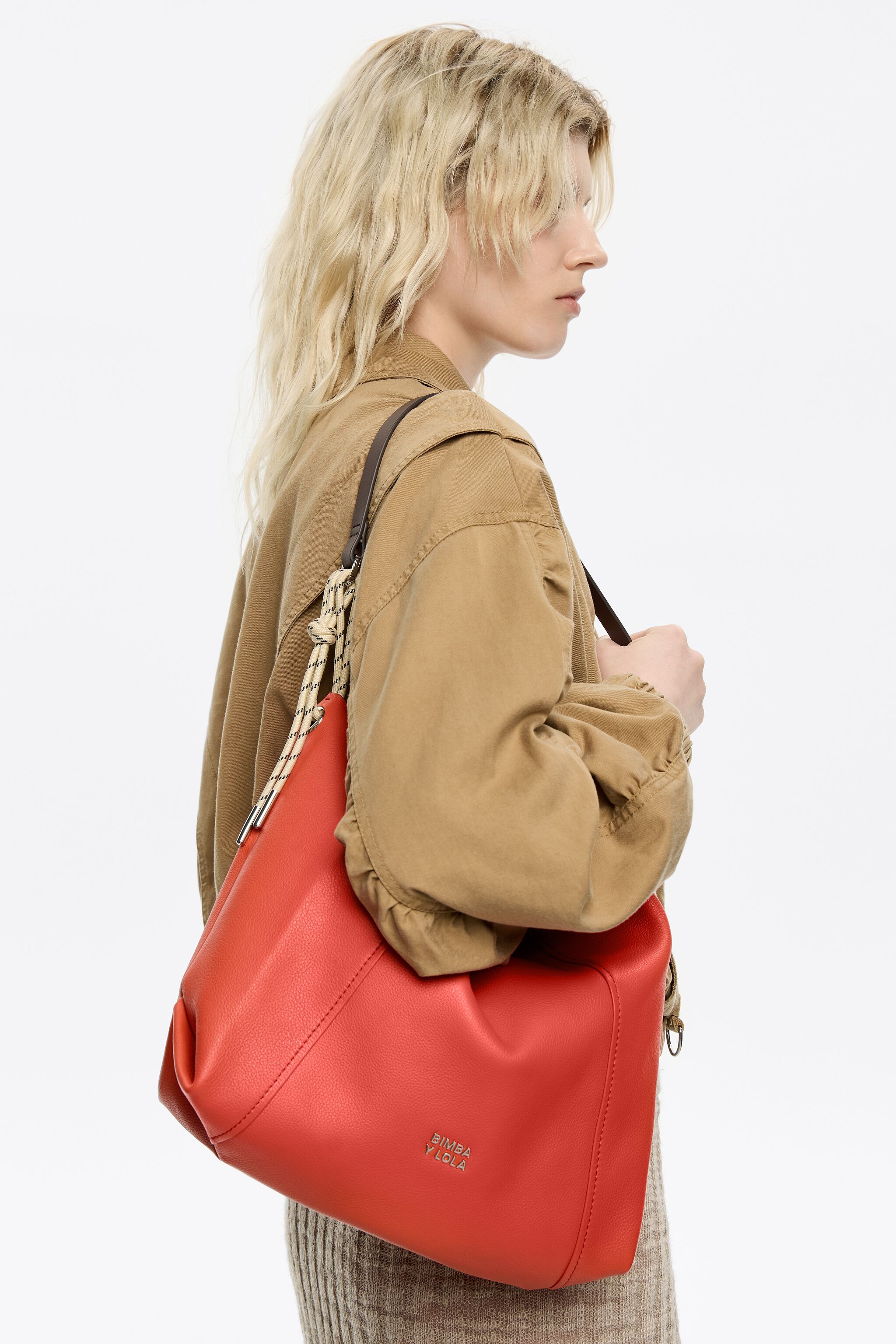 Medium coral leather Paper bag