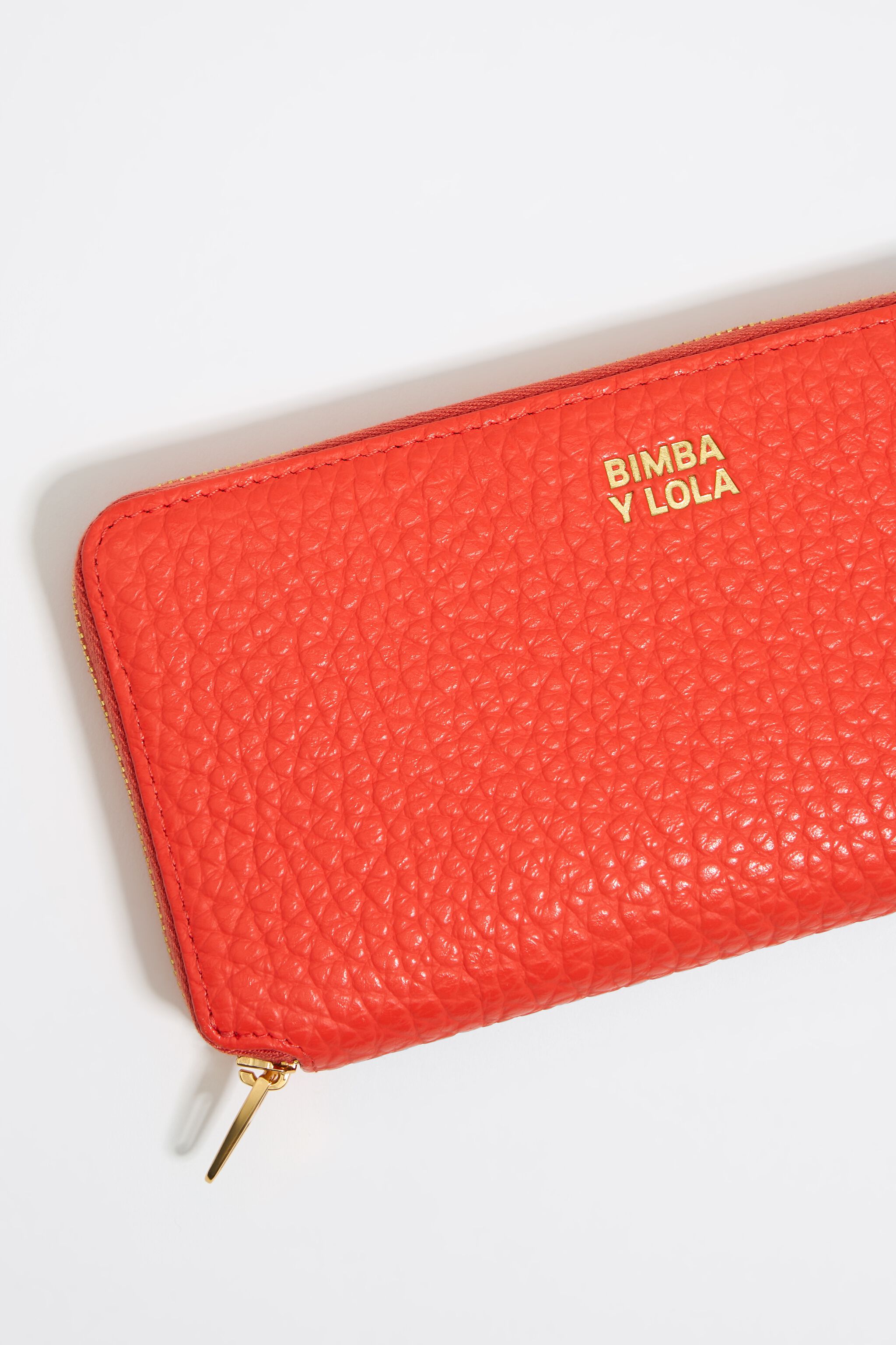 Coral leather wallet