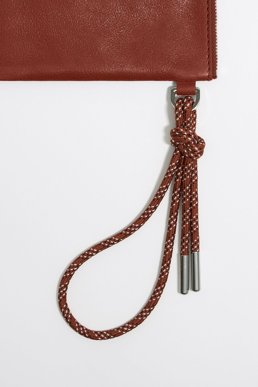 Chestnut leather make-up case