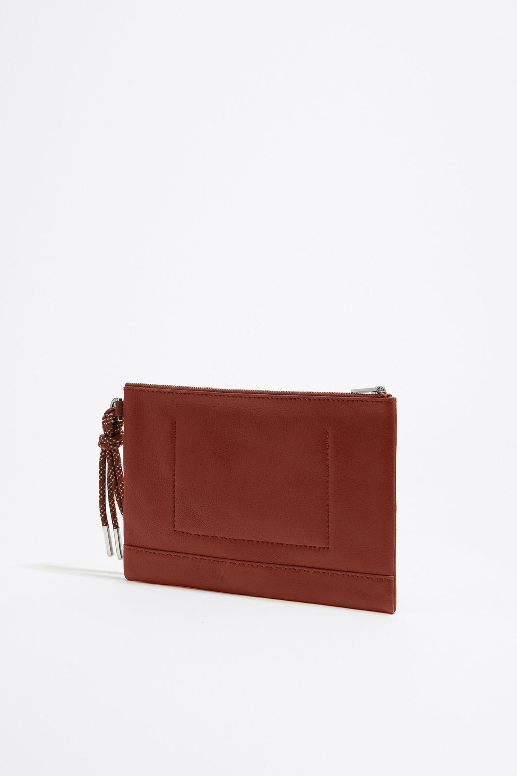 Chestnut leather make-up case