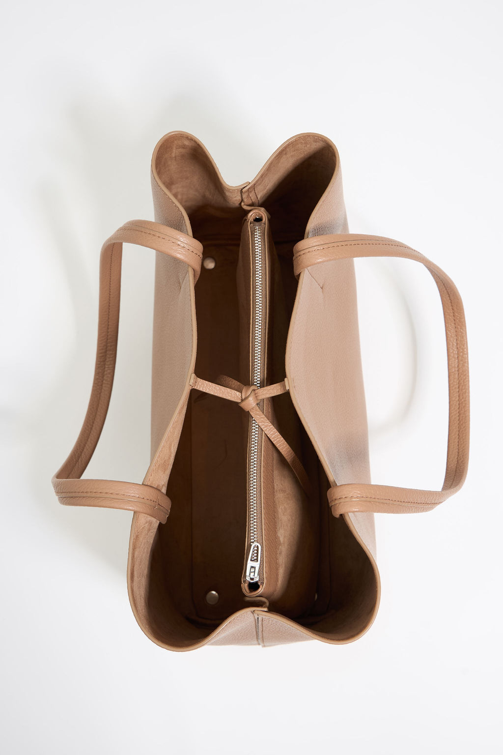 Large light brown leather Chihuahua shopper bag