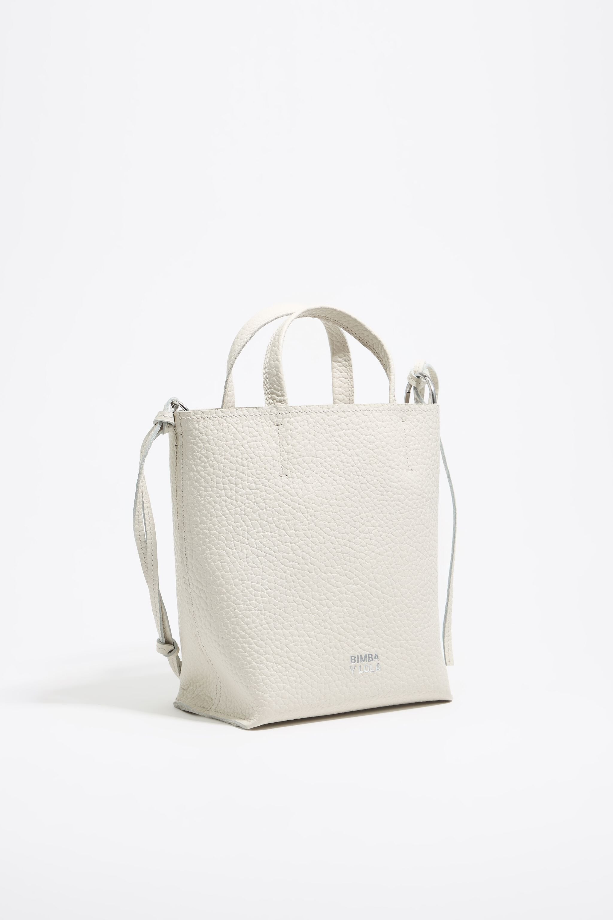 Medium off-white leather bag