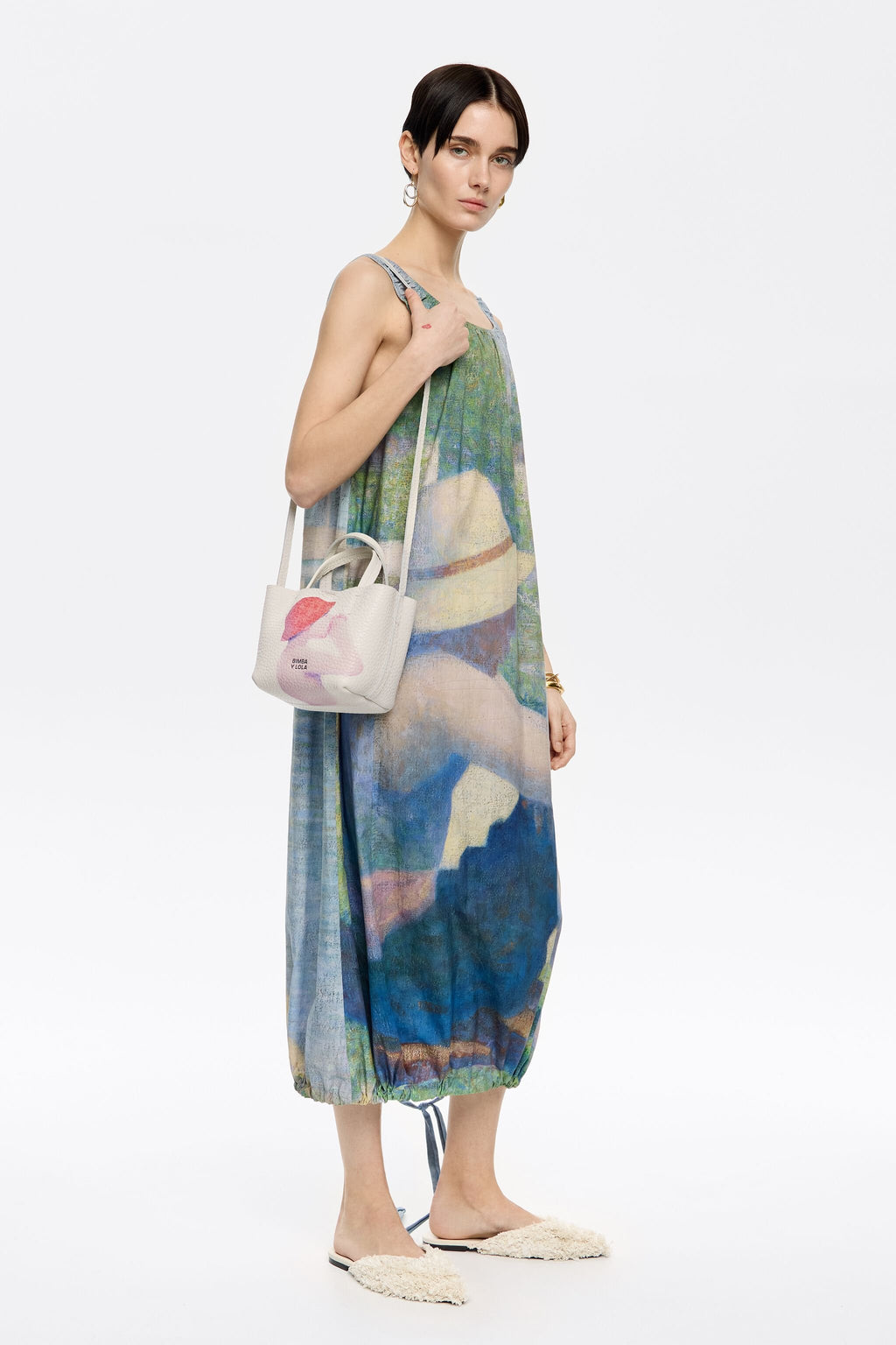 Mini off-white leather Chihuahua bag