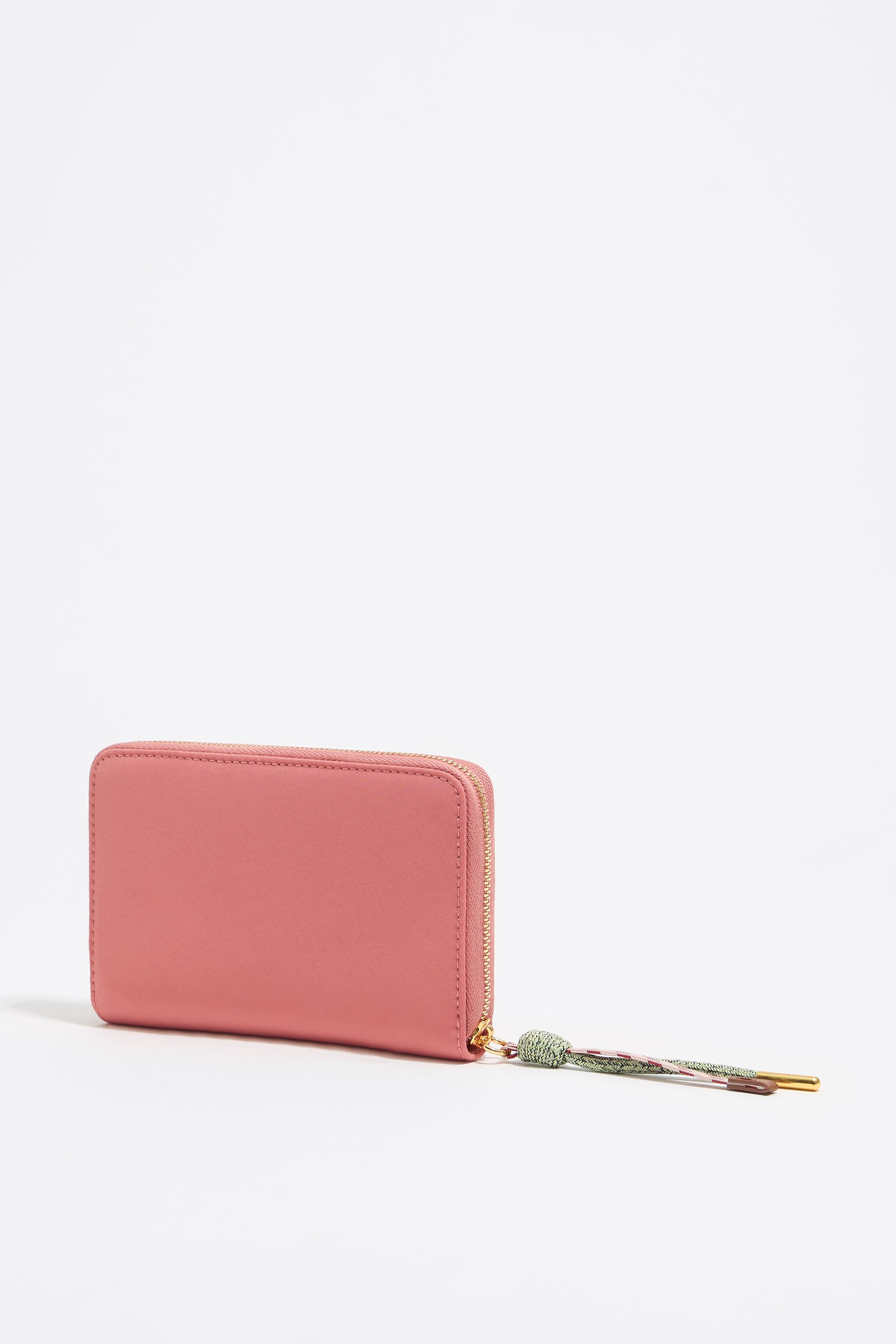 Pink nylon horizontal wallet
