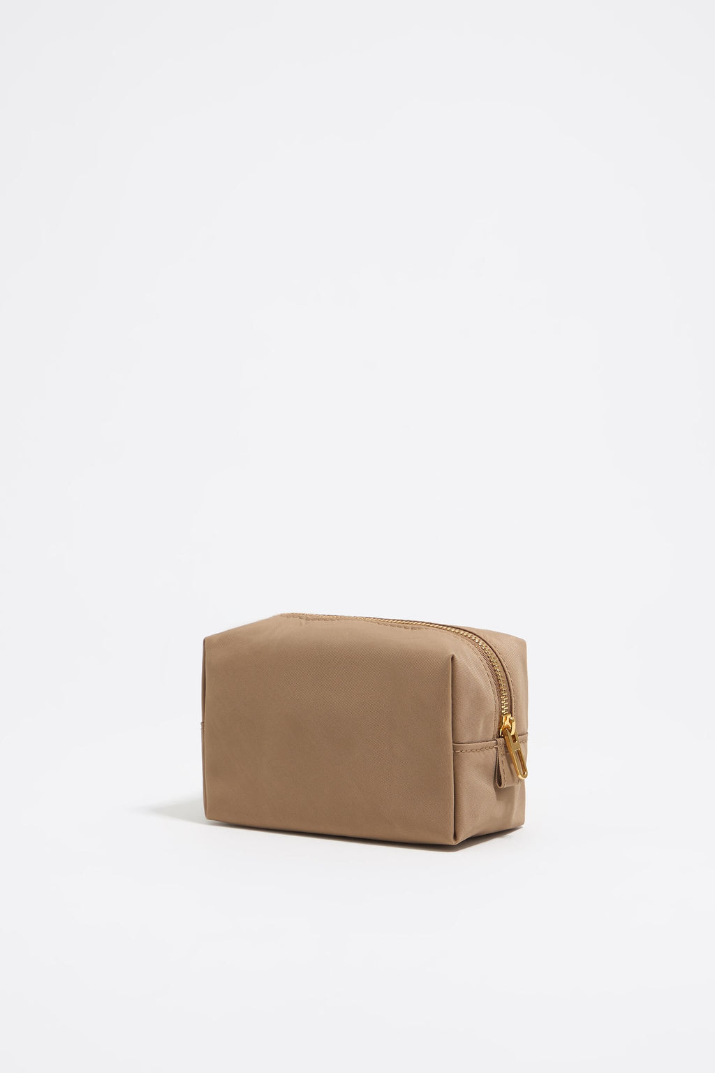 Small bark brown nylon make-up case