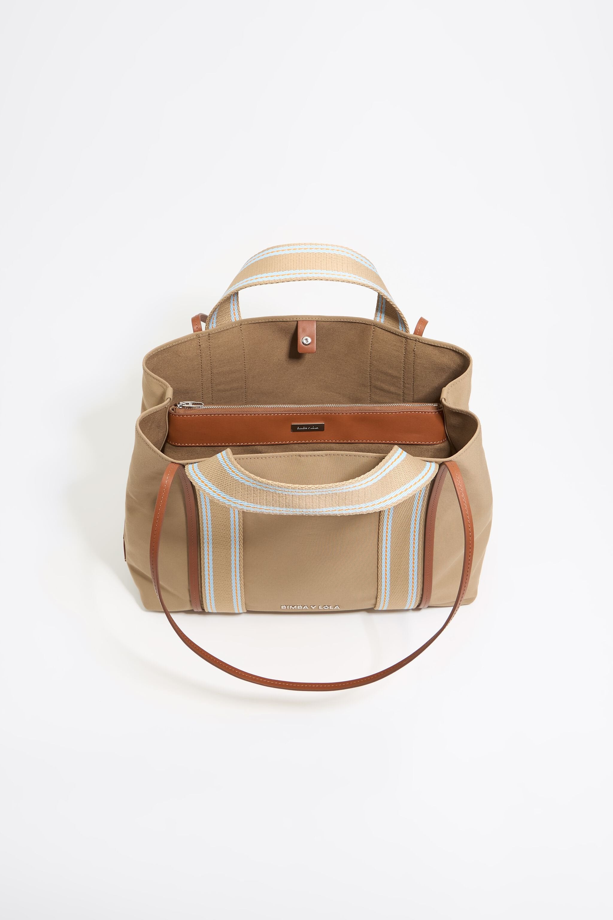 Large camel gabardine Chihuahua shopper bag