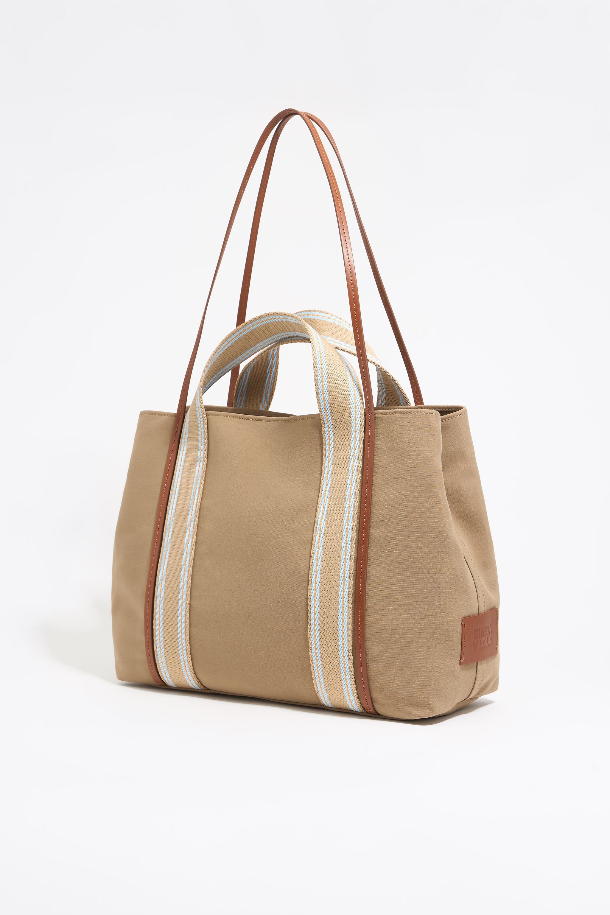 Large camel gabardine Chihuahua shopper bag