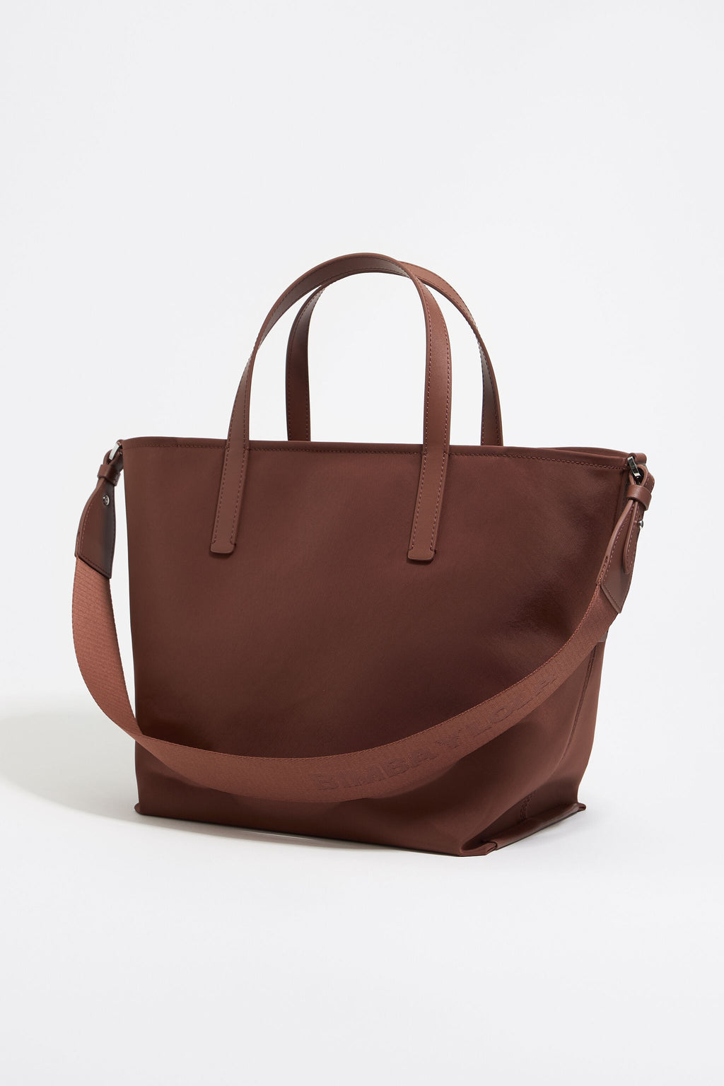 Medium brown nylon shopper bag