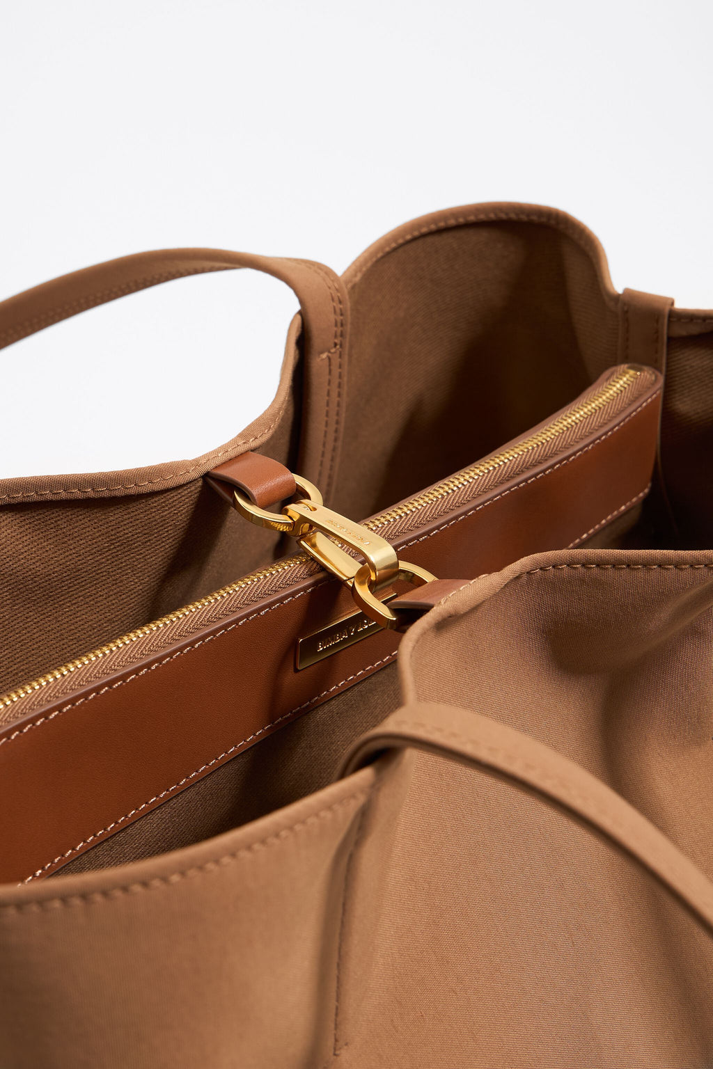 Large cinnamon gabardine Chihuahua shopper bag