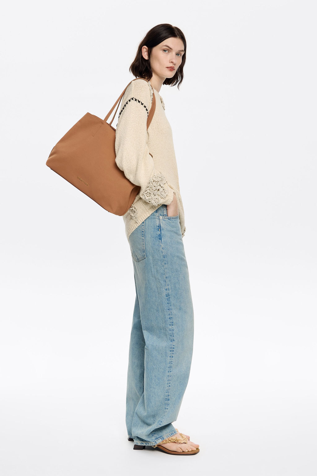 Large cinnamon gabardine Chihuahua shopper bag