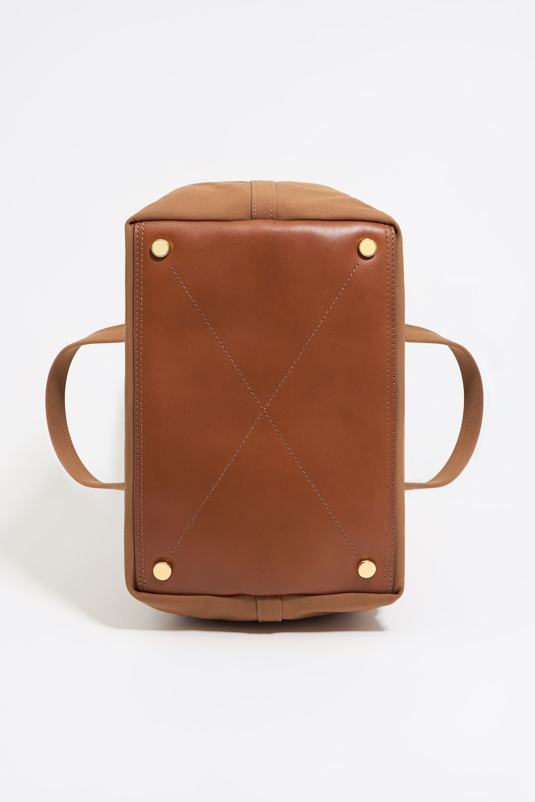 Large cinnamon gabardine Chihuahua bag