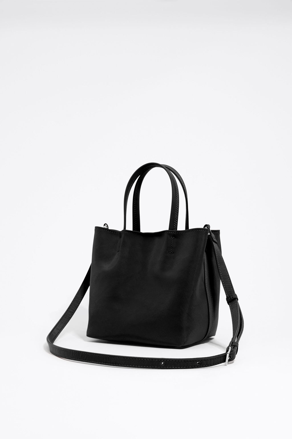 Small black nylon Chihuahua bag