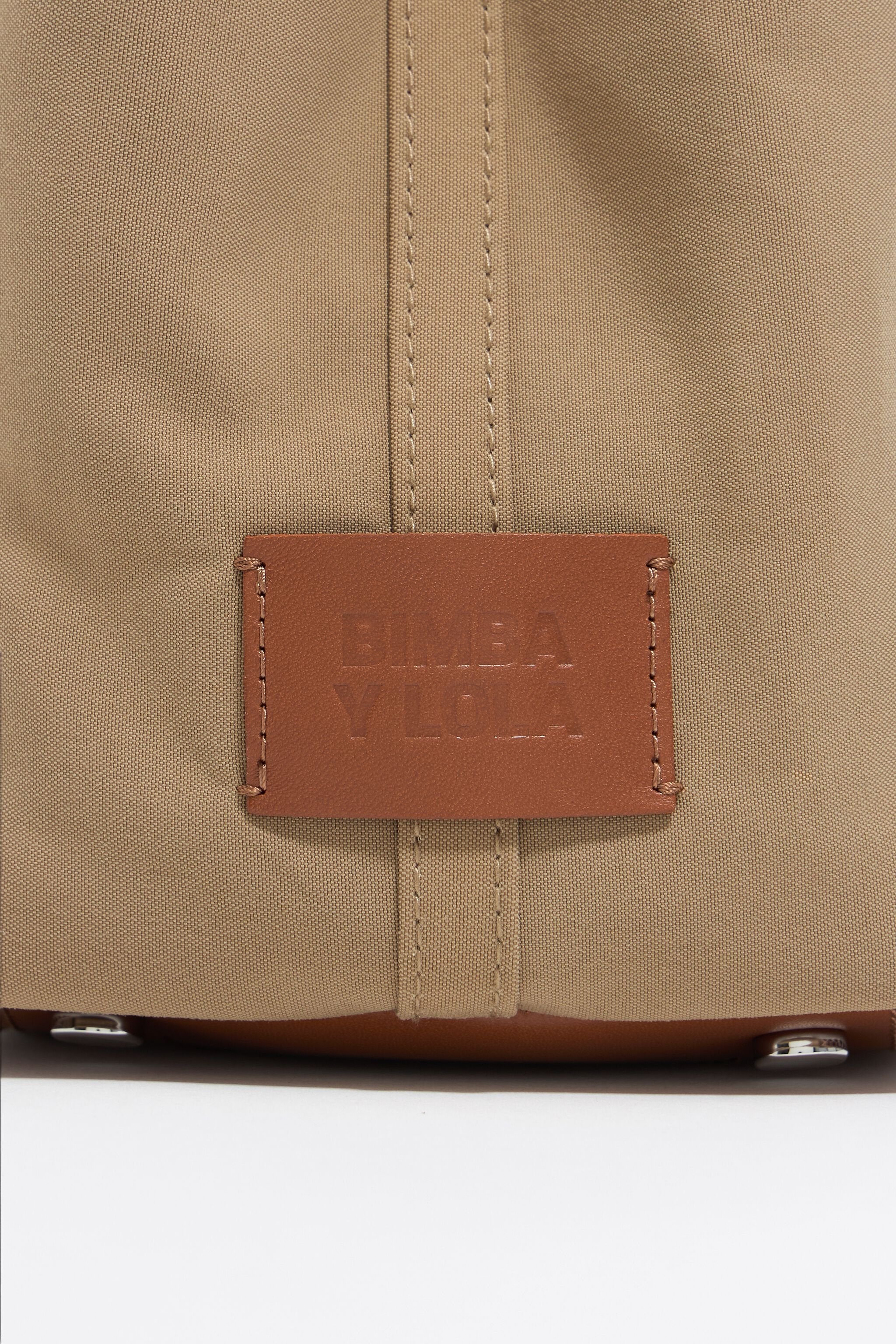 Small camel gabardine Chihuahua bag
